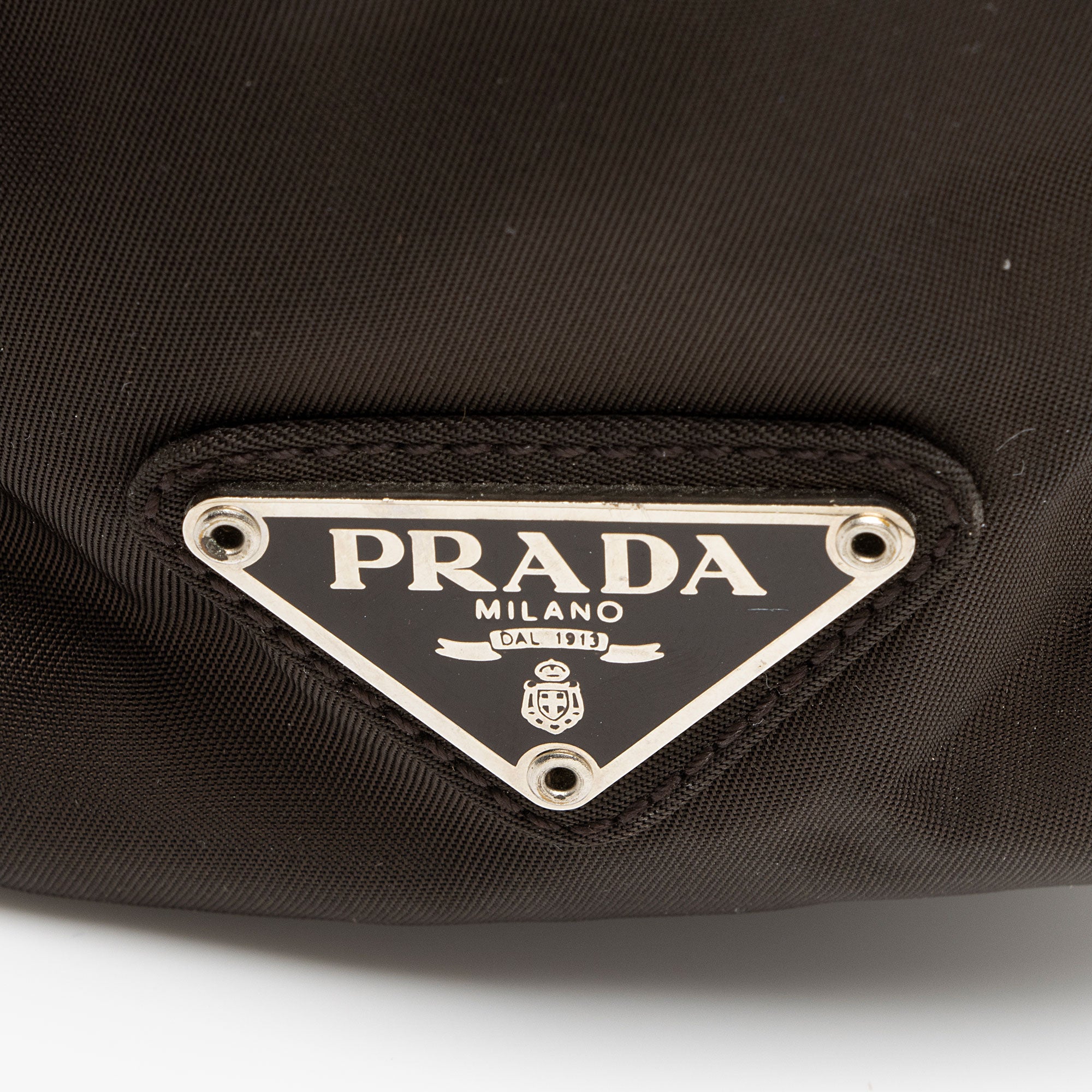Prada Vintage Tessuto Plastic Chain Small Tote (SHF-f5lib6)