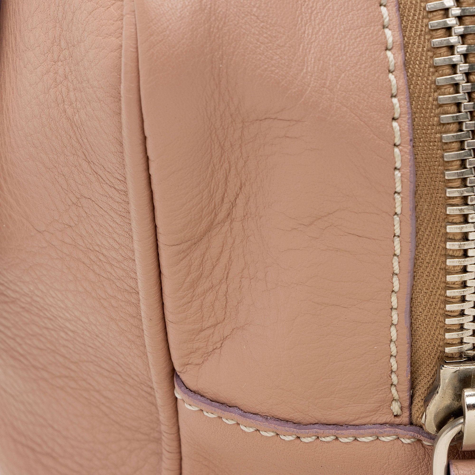 Prada Vitello Daino Bauletto Satchel (SHF-YjLumA)
