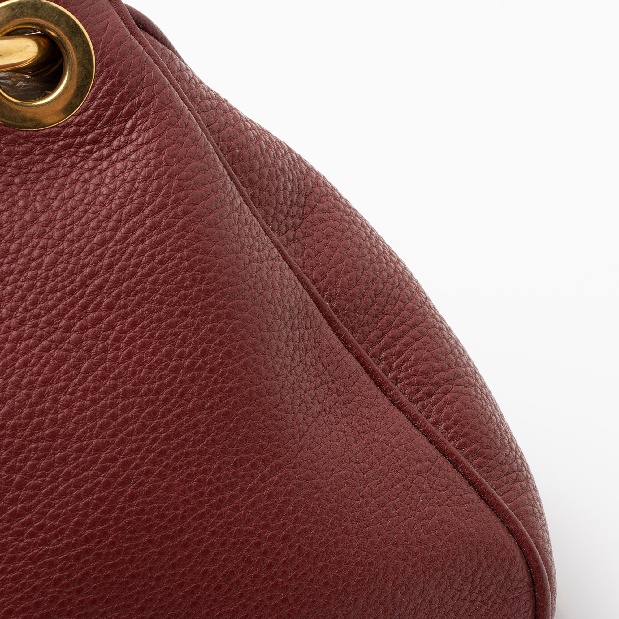 Prada Vitello Daino Belted Zip Shoulder Bag (SHF-ZmoFVU)