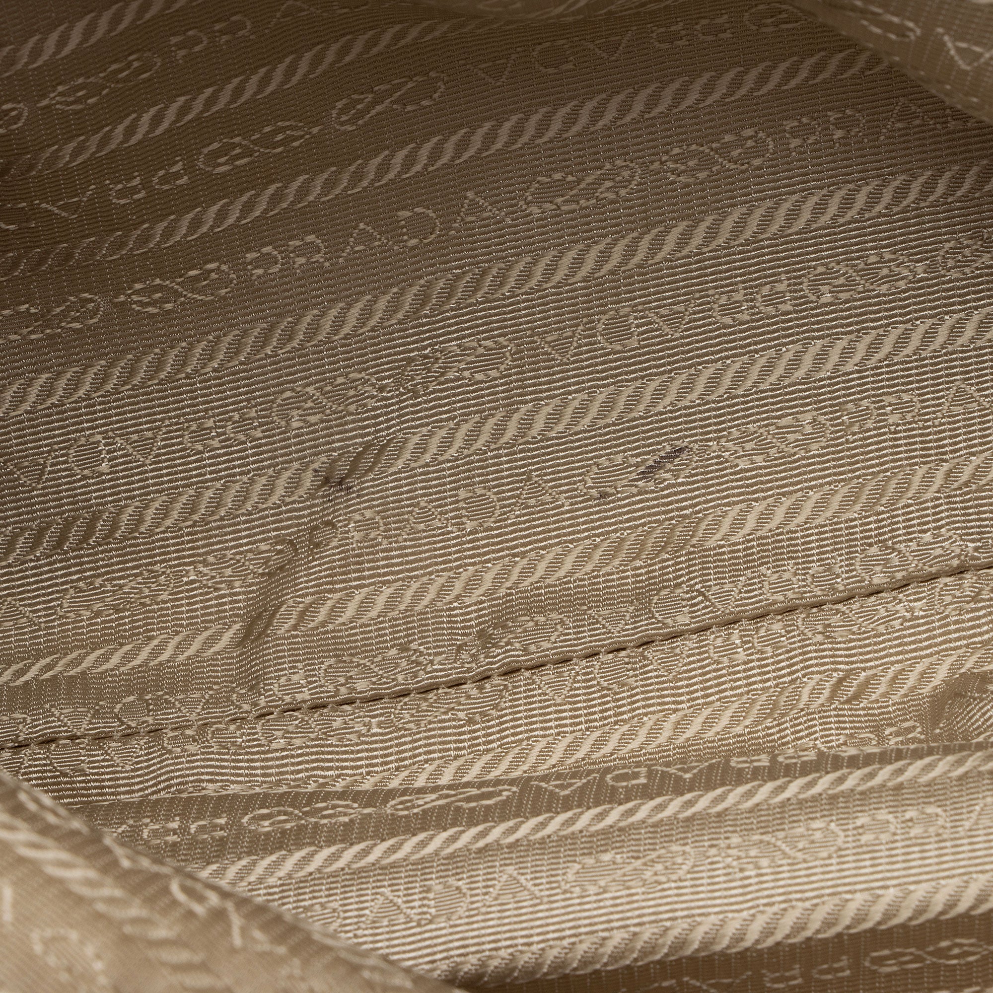 Prada Vitello Daino Braided Tote (SHF-XQ69sr)
