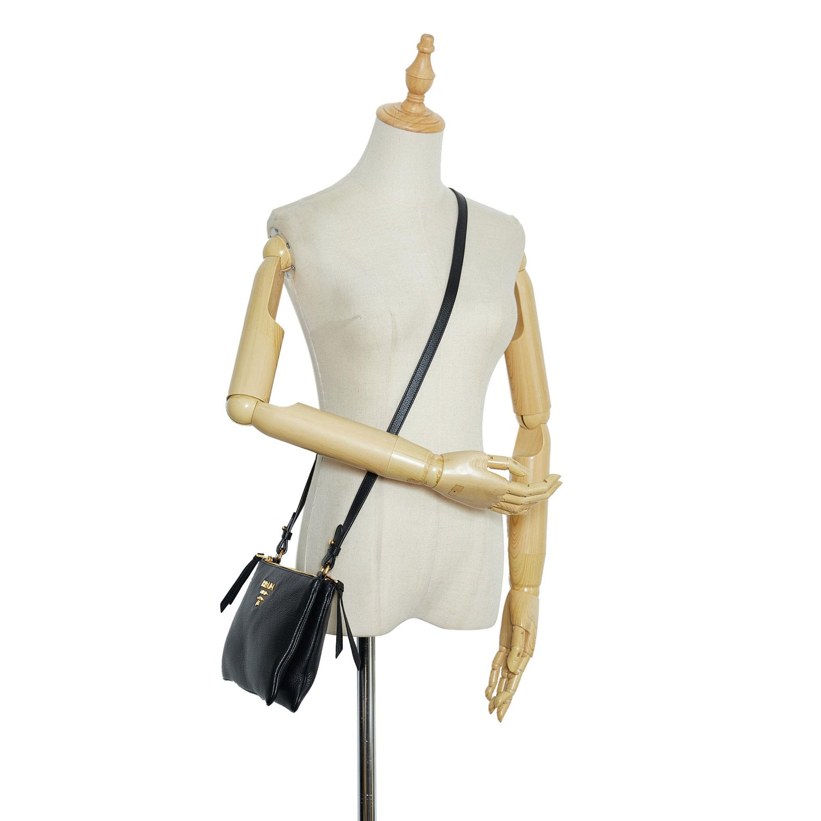 Prada daino crossbody bag sale