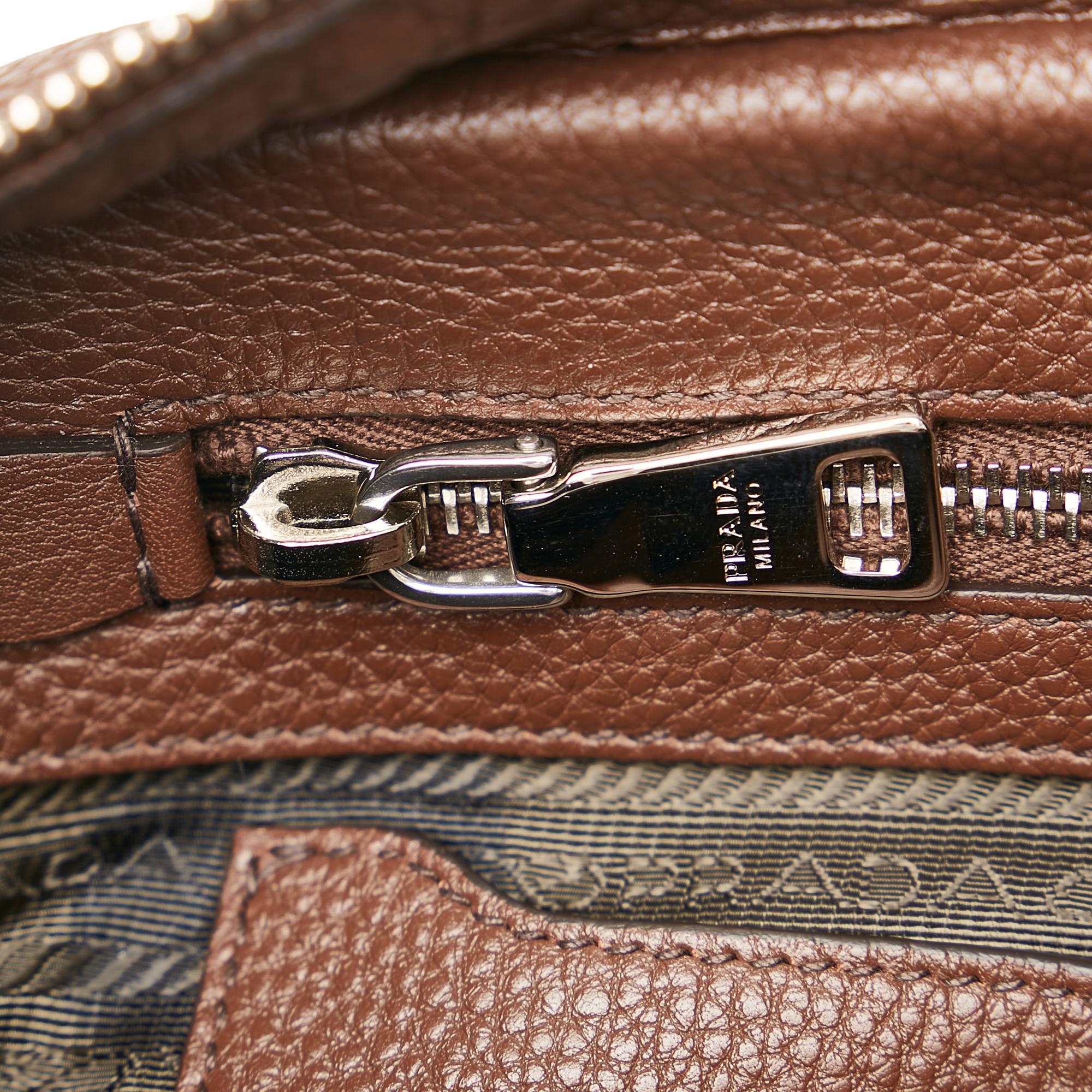 Prada Vitello Daino Front Pocket Boston (SHG-35131)