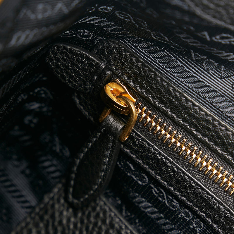 Prada 165 bag deals