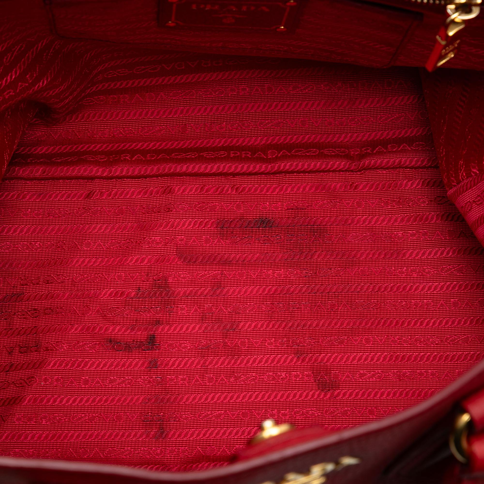 Prada Vitello Daino Open Convertible Tote