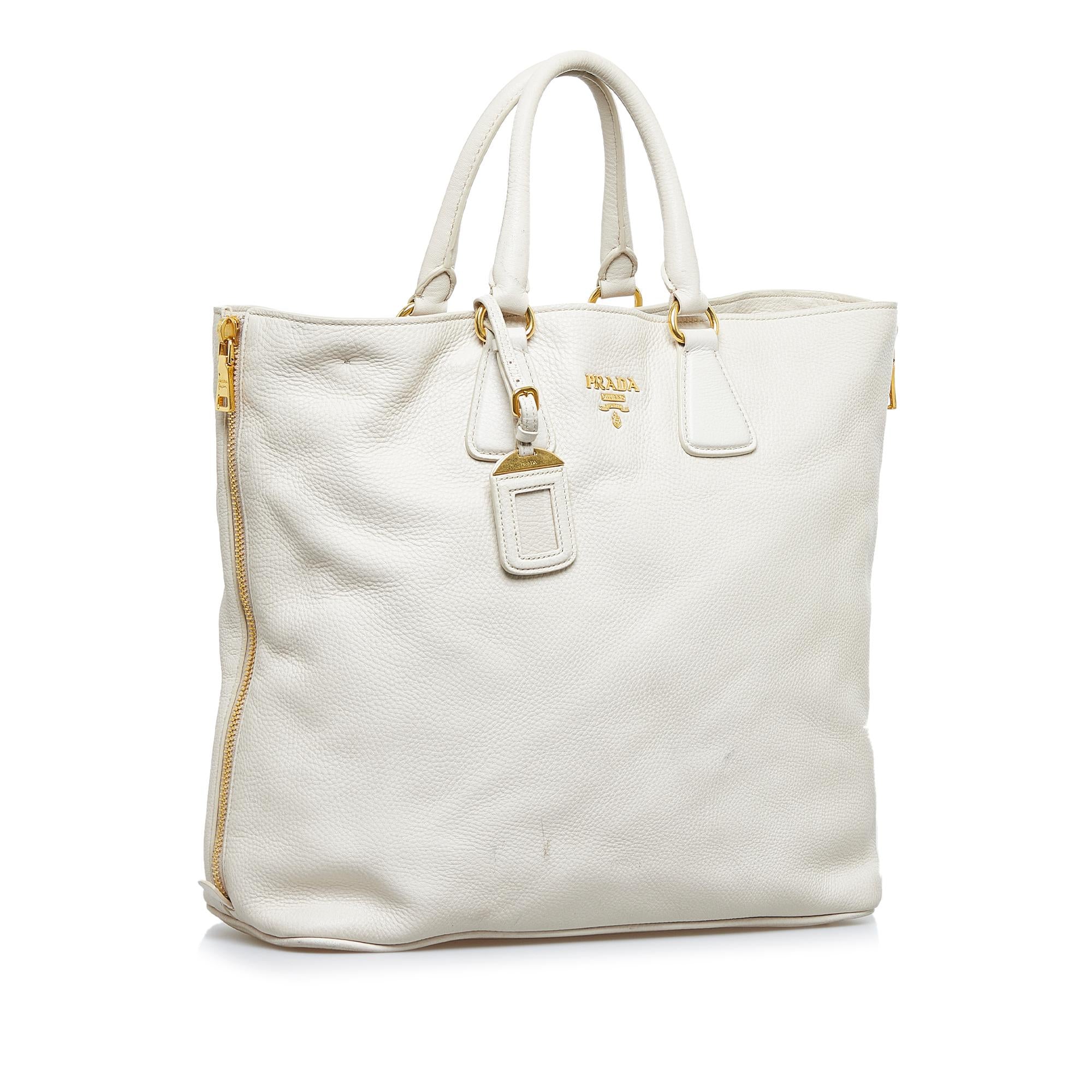 Prada Vitello Daino Satchel (SHG-pw9PC9)