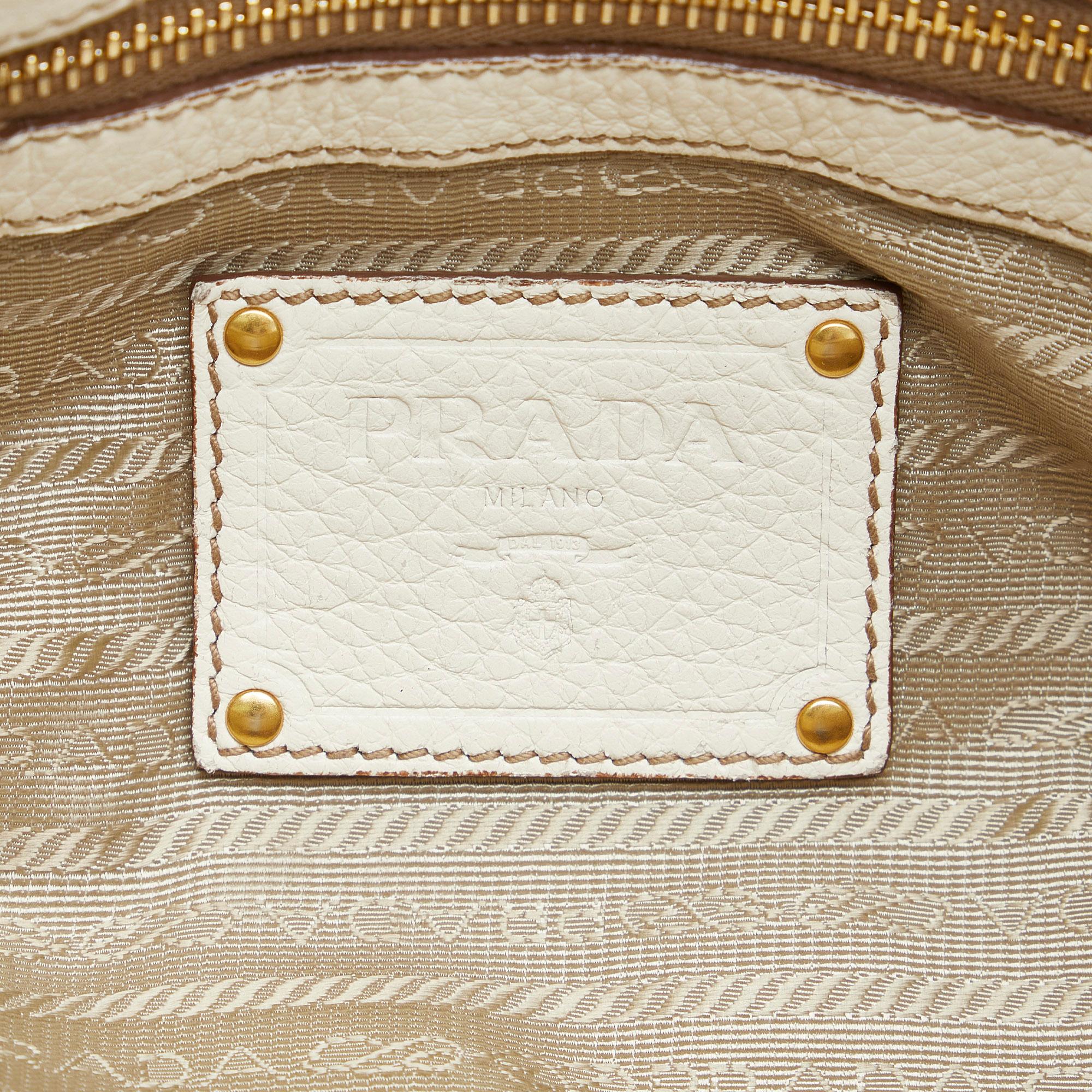 Prada Vitello Daino Satchel (SHG-TeCftA)