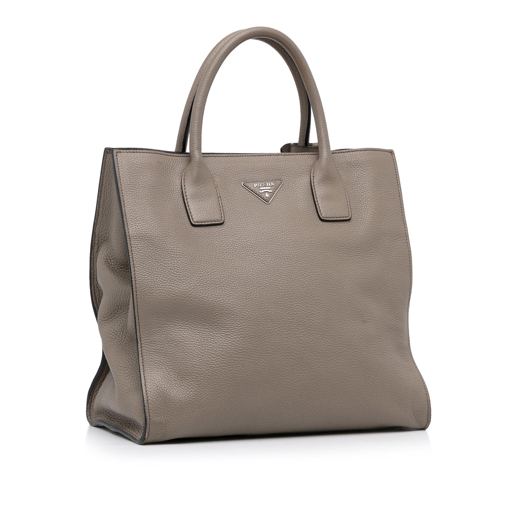 Prada Vitello Daino Satchel (SHG-Thhdnb)