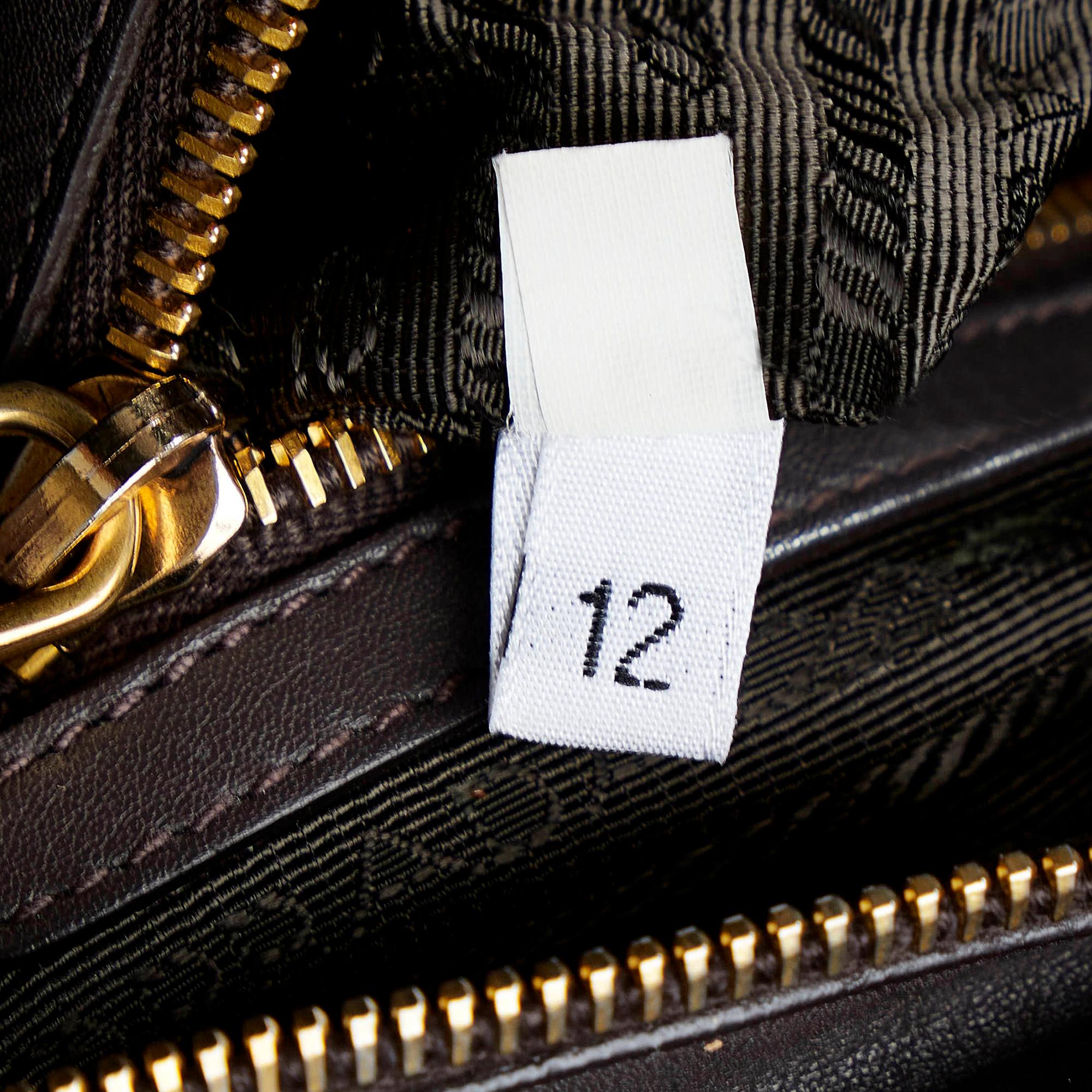 Prada Vitello Daino Satchel (SHG-Vl4p6f)