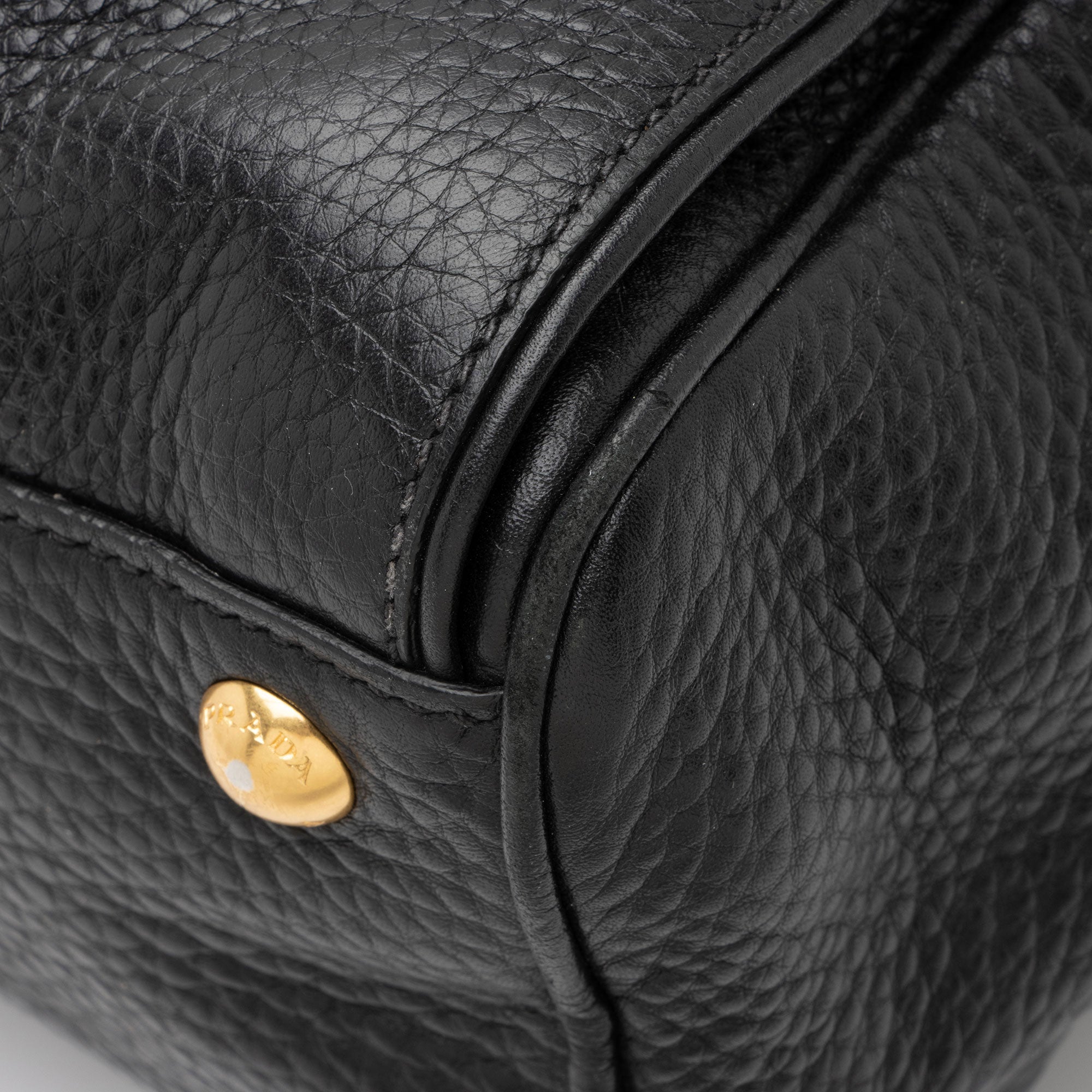 Prada Vitello Daino Boston Bag (SHF-h75hET)