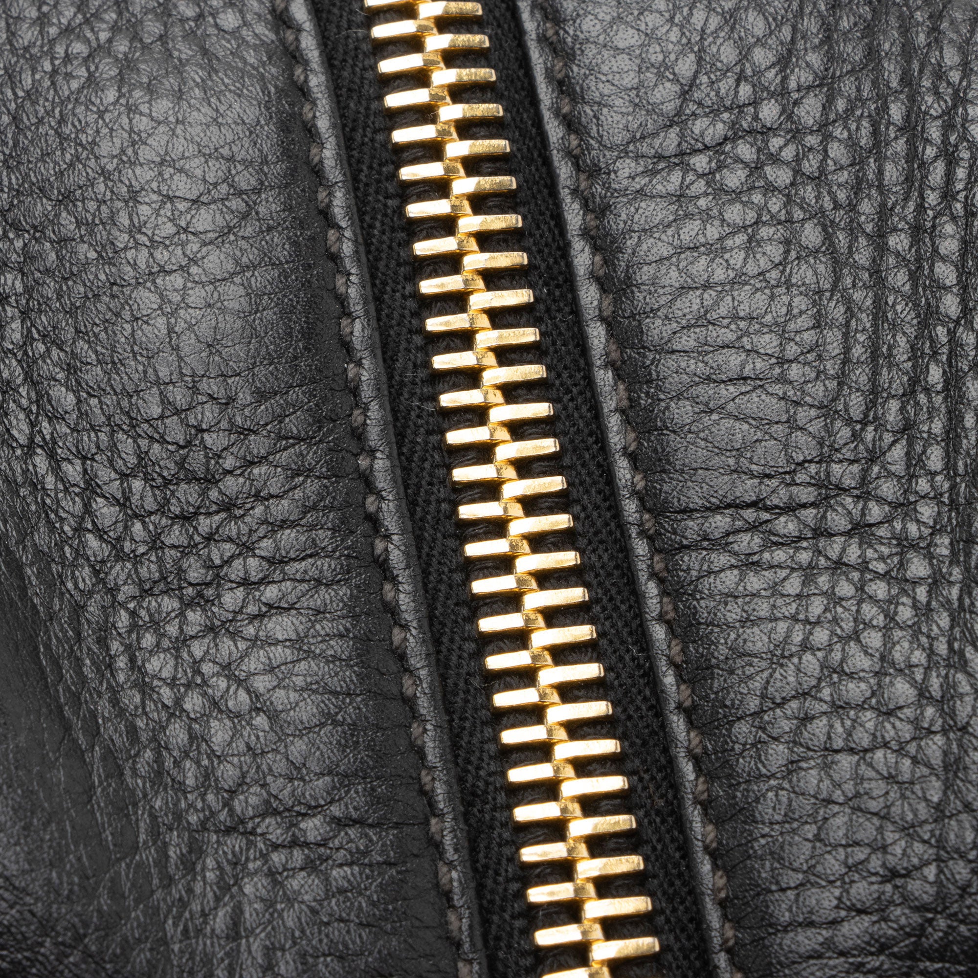 Prada Vitello Daino Boston Bag (SHF-h75hET)