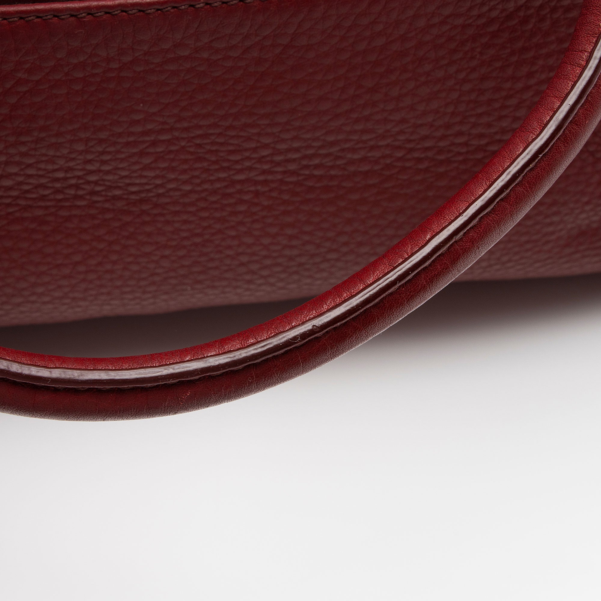 Prada Vitello Daino Satchel (SHF-yhwCjz)