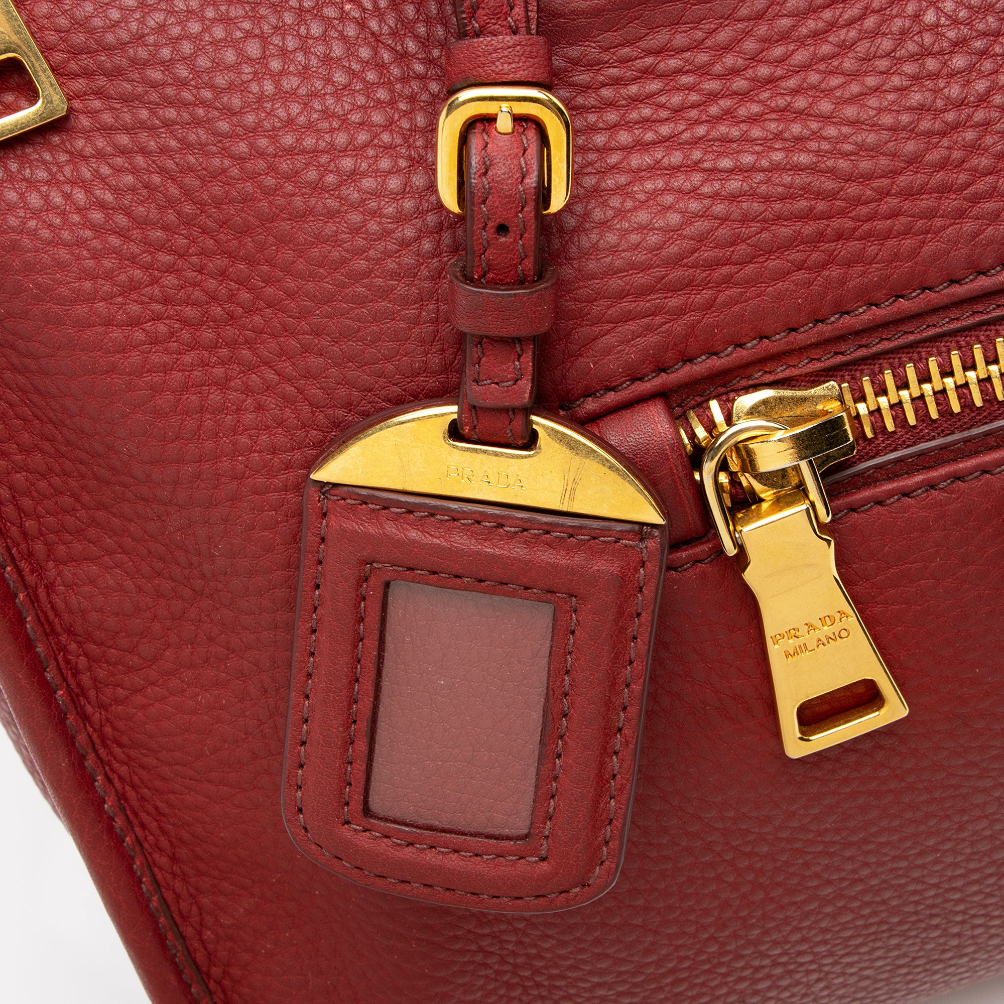 Prada Vitello Daino Satchel (SHF-yhwCjz)