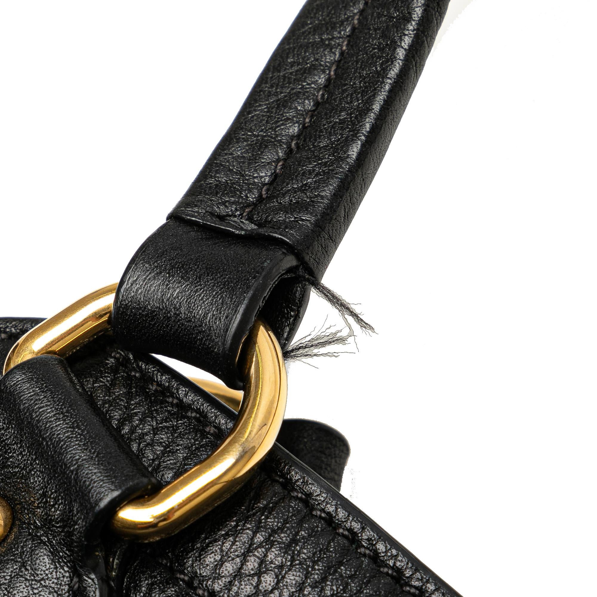 Prada Vitello Daino Tote (SHG-gNT3TM)