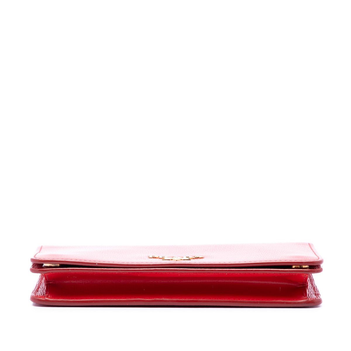 Prada Vitello Move Wallet on Chain