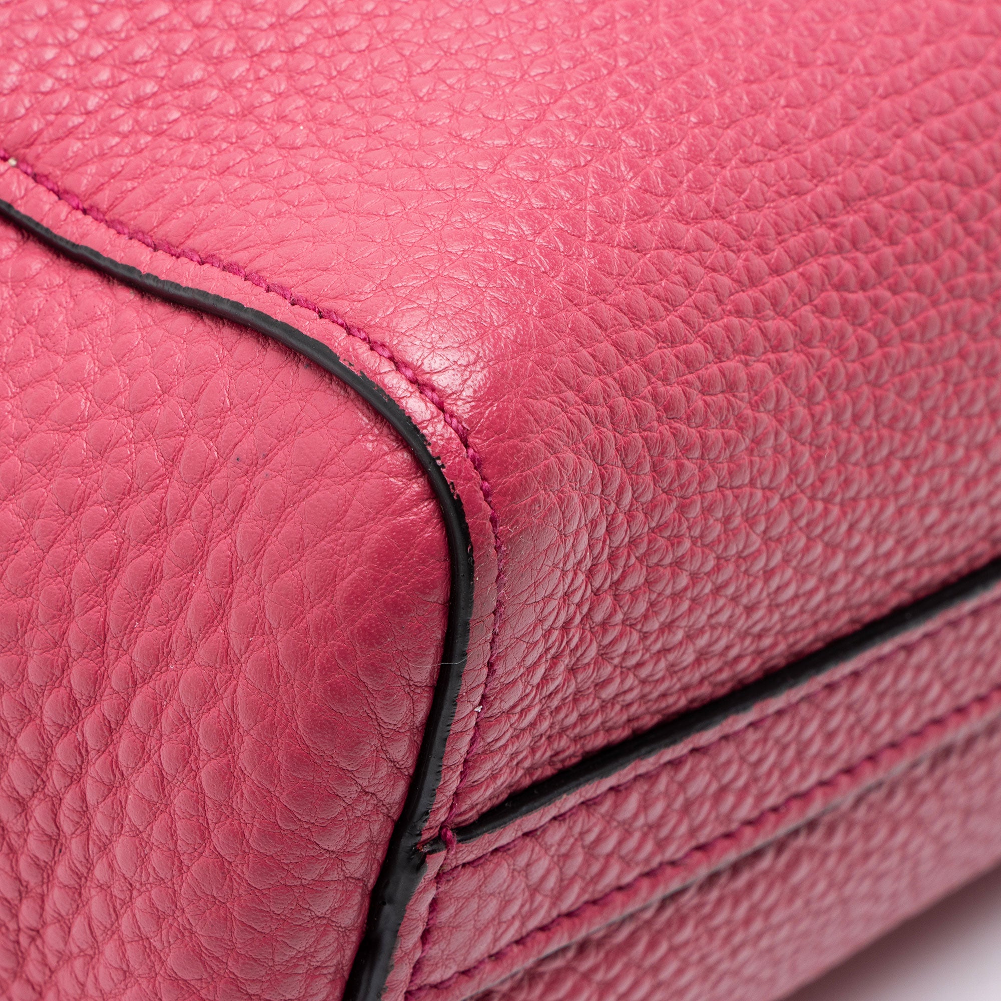 Prada Vitello Phenix Medium Open Tote