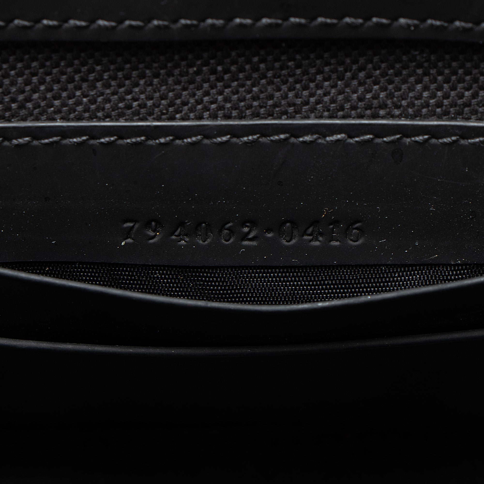 Rubber GG Effect Calfskin Mini Messenger