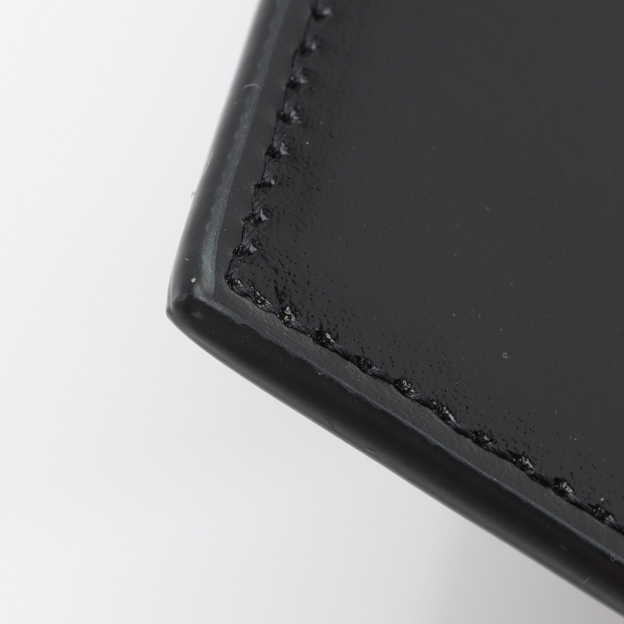 Saint Lauent Calfskin Monogram Uptown Baby Pouch (SHF-3t9Yvn)