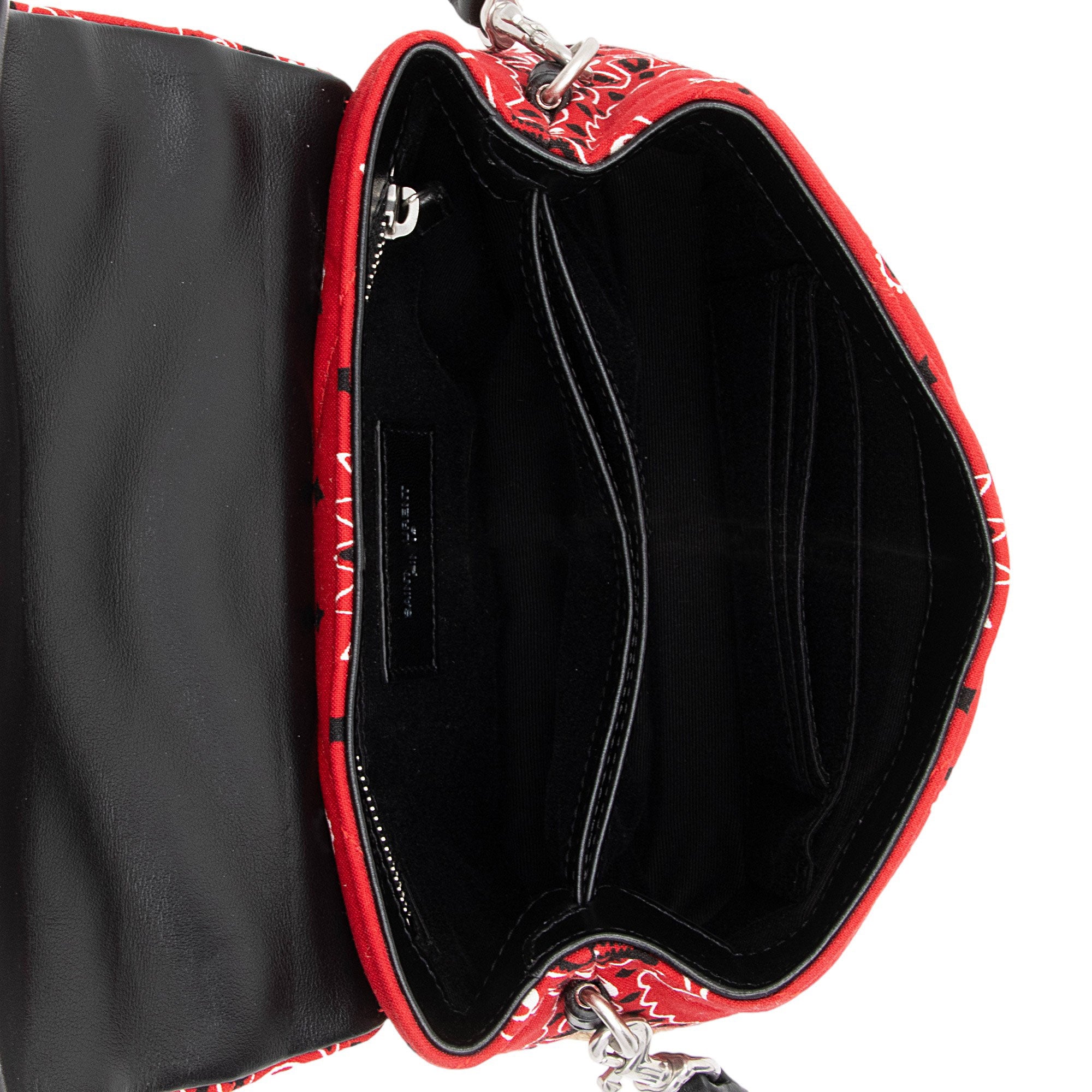 Saint Laurent Bandana Monogram LouLou Toy Shoulder Bag (SHF-Cci5Ed)