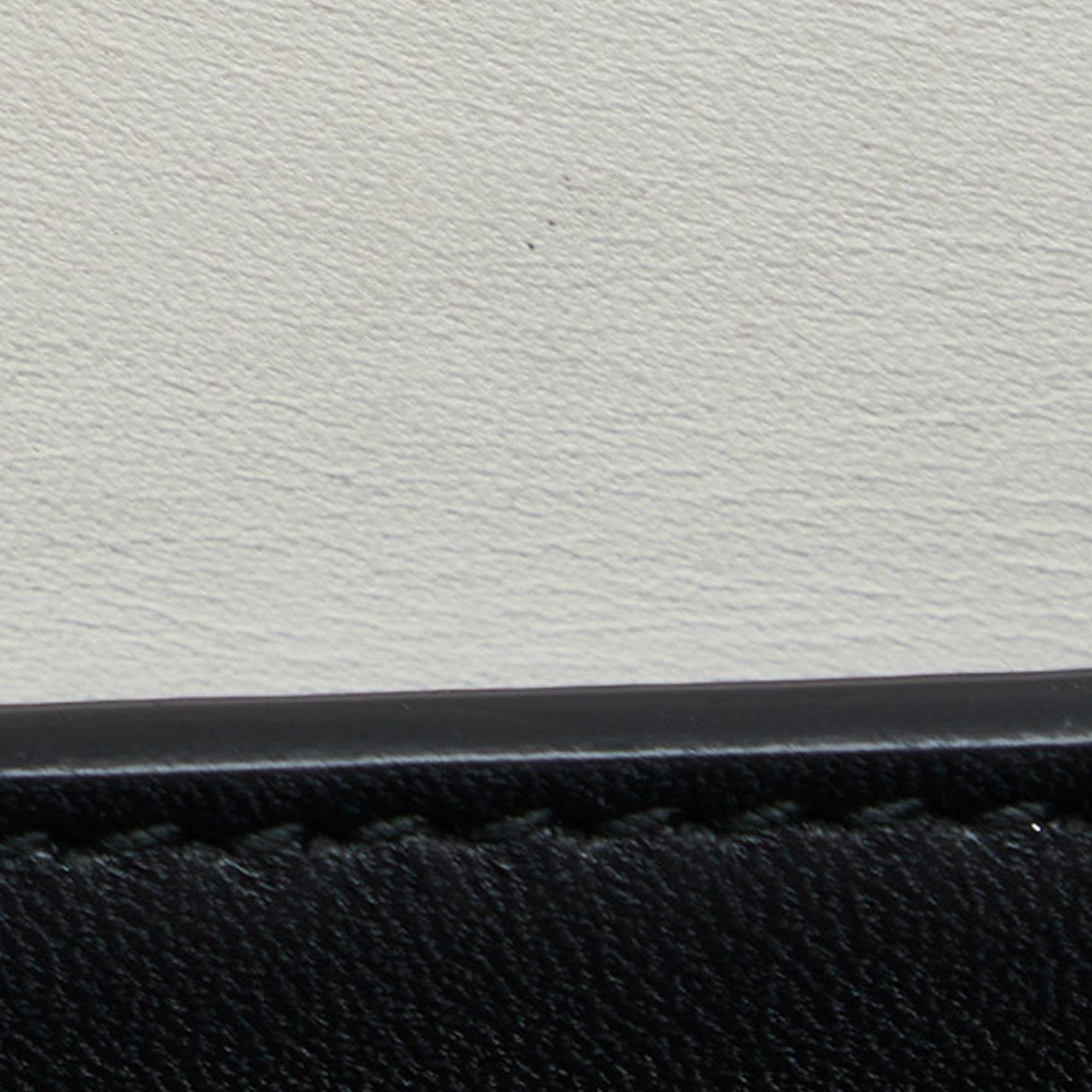 Saint Laurent Betty Shoulder Bag (SHG-yEctaB)