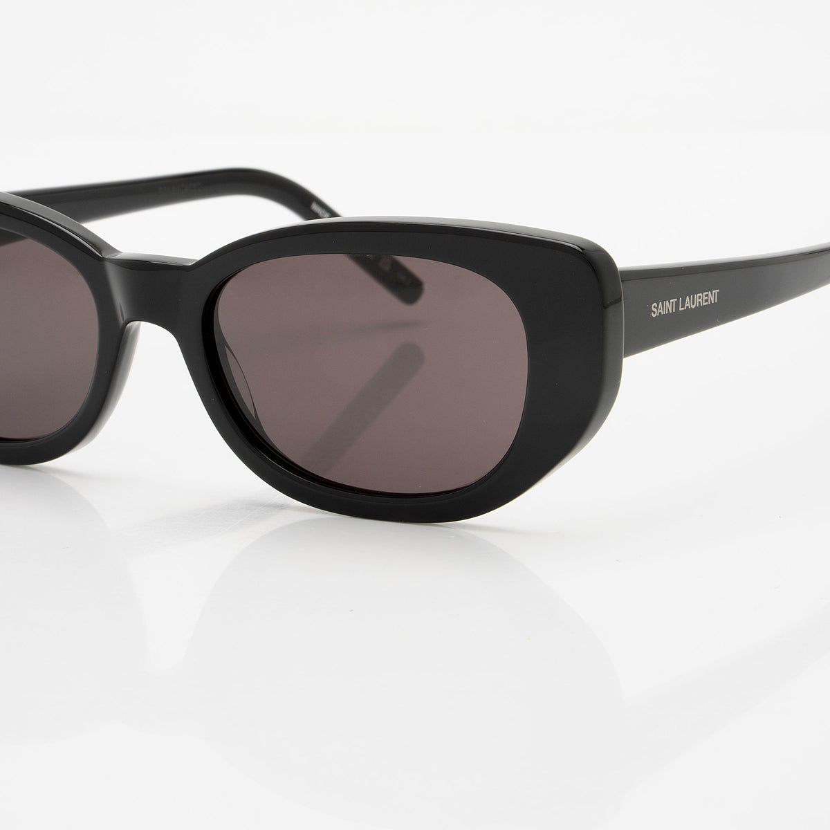 Saint Laurent Betty Sunglasses