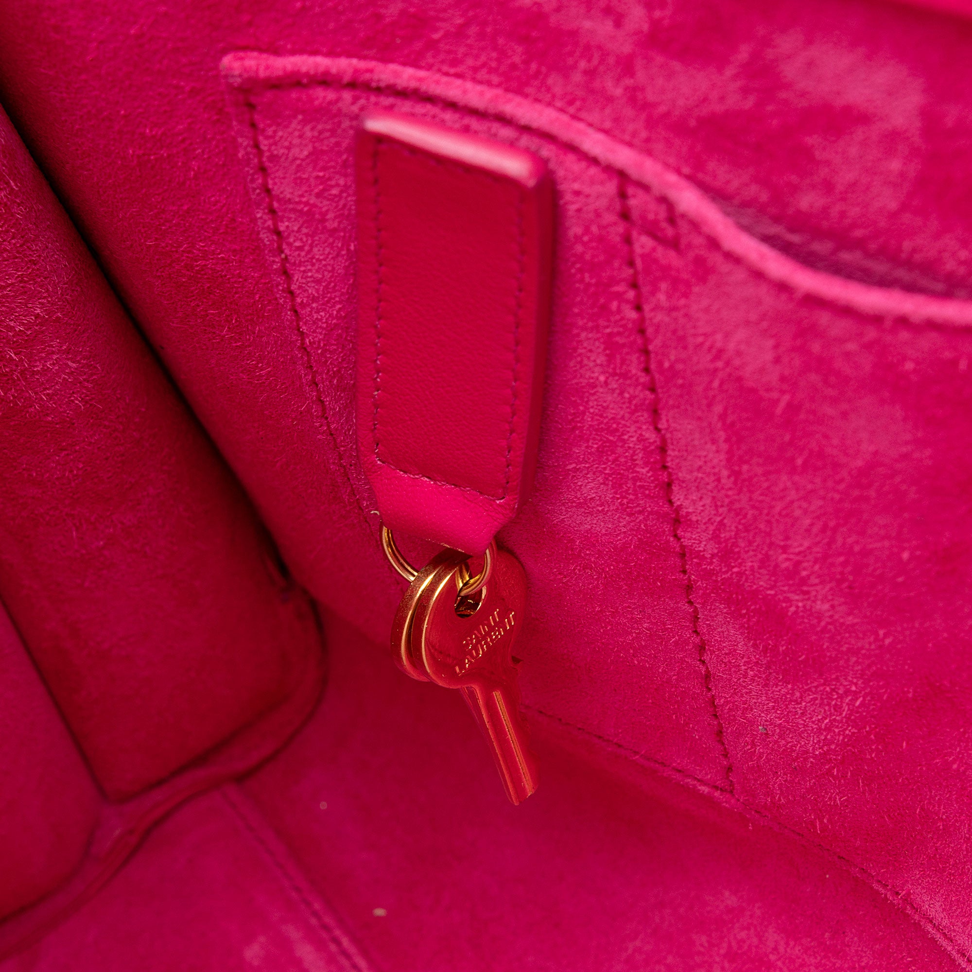 Saint Laurent Calfskin Sac De Jour Small Tote (SHF-sI4I2h)