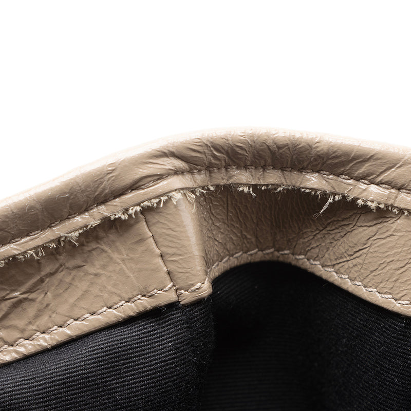 Saint Laurent Crinkled Calfskin Monogram Niki Medium Shoulder Bag (SHF-fffj6I)