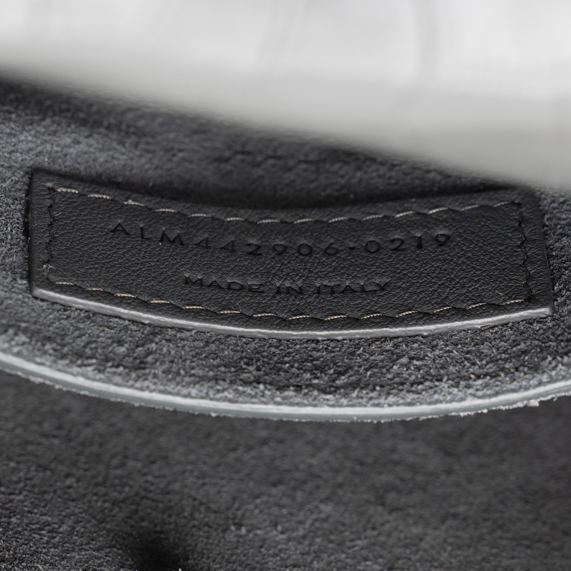 Saint Laurent Croc Embossed Leather Monogram Sunset Medium Shoulder Bag (SHF-dhitYI)