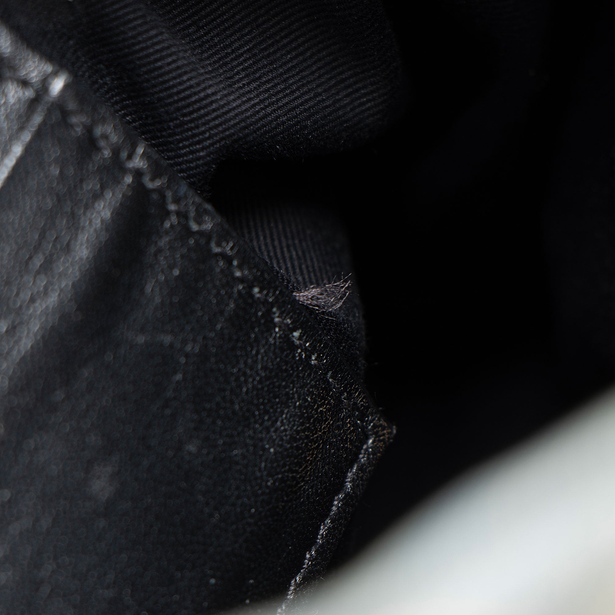 Saint Laurent Denim Monogram Puffer LouLou Shoulder Bag (SHF-StqMjt)