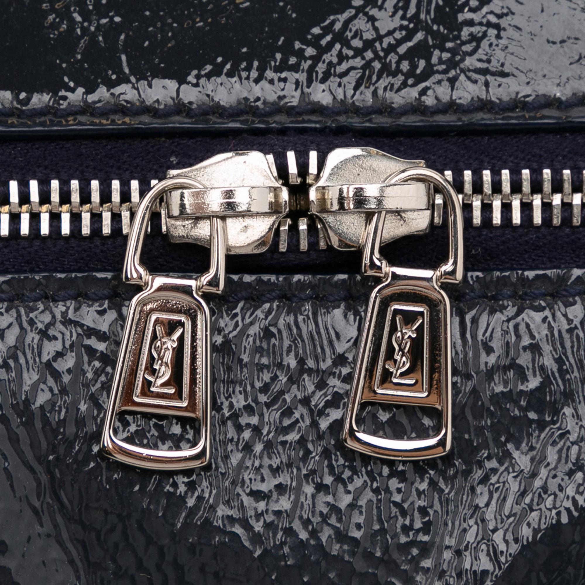 Saint Laurent Easy Y Patent Leather Tote (SHG-lKKK1r)