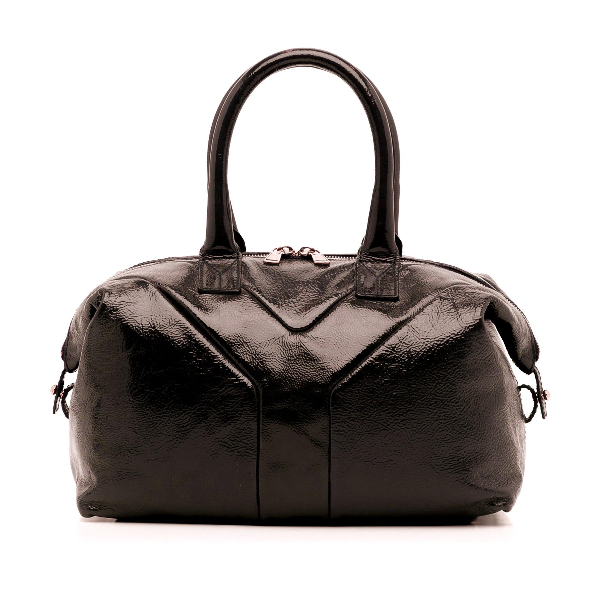 Saint Laurent Easy Y Patent Leather Tote (SHG-lKKK1r)