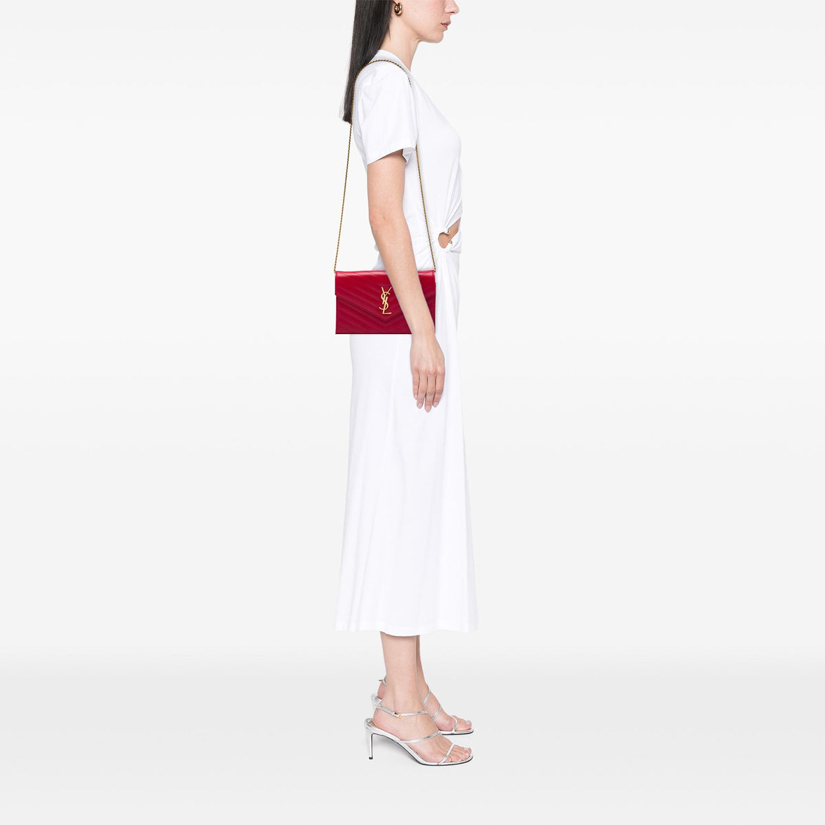 Saint Laurent Grain De Poudre Cassandre Envelope Chain Wallet