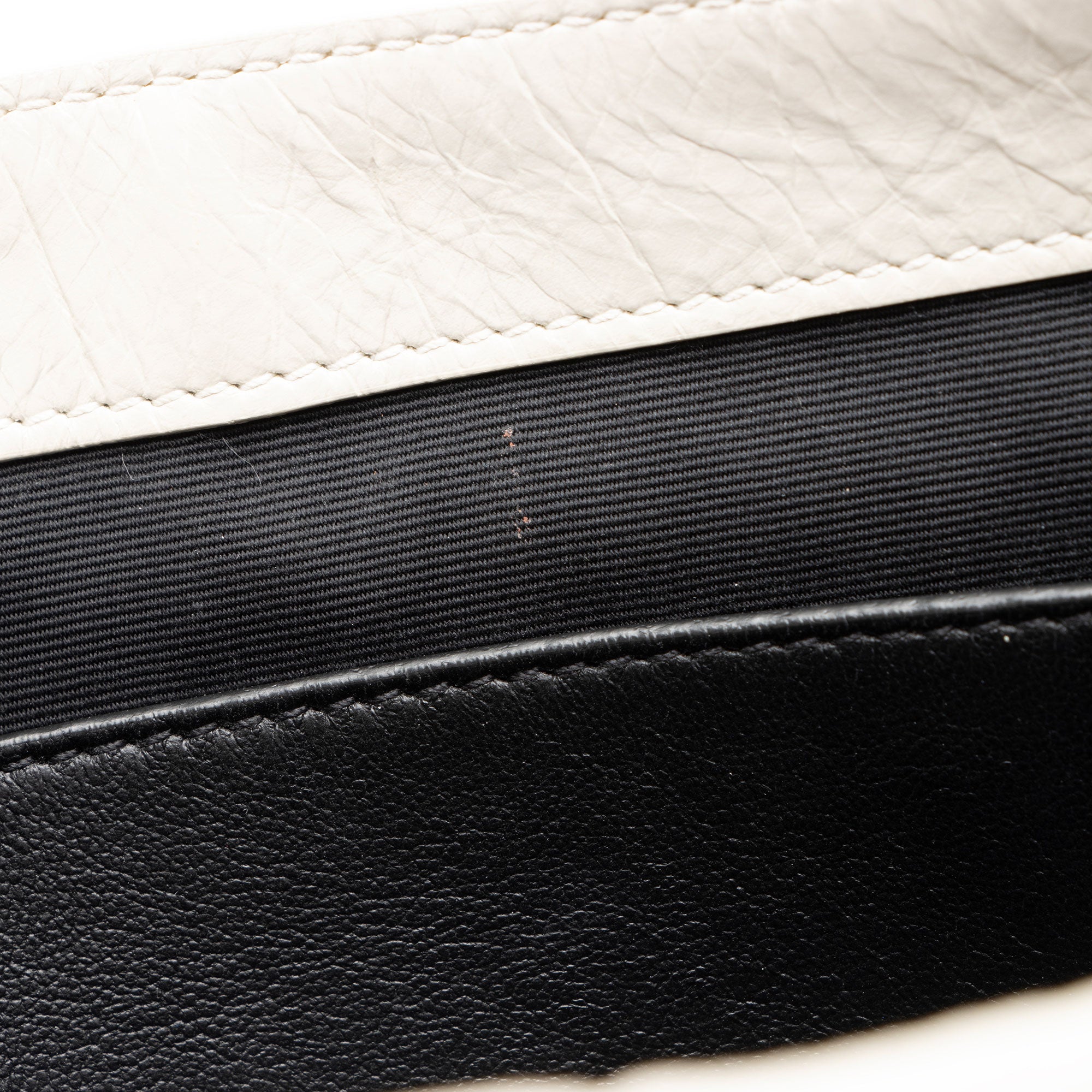 Saint Laurent Lambskin Monogram Niki Medium Shoulder Bag (SHF-bFf3zX)