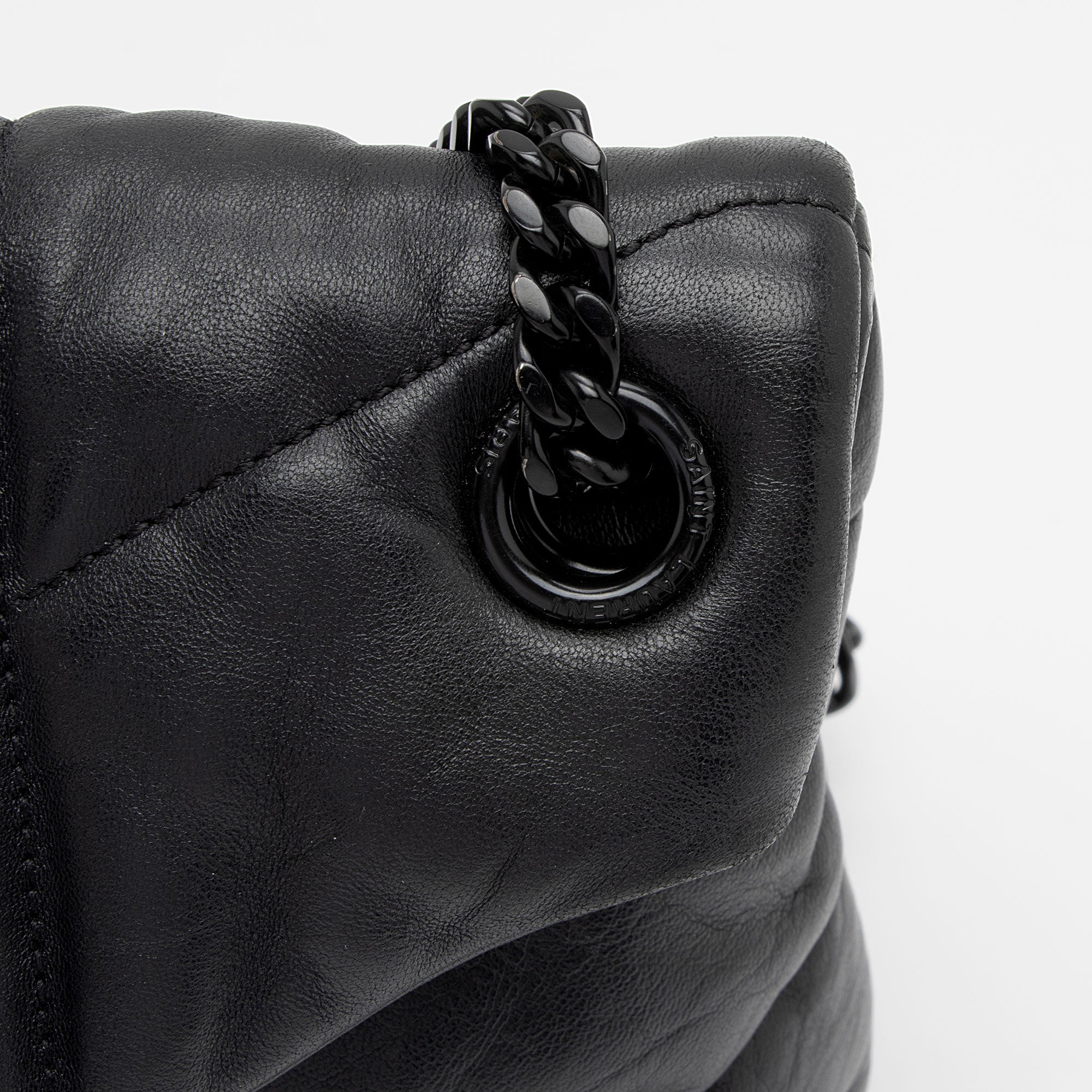 Saint Laurent Lambskin Monogram Puffer LouLou Medium Shoulder Bag (SHF-ArUzt2)