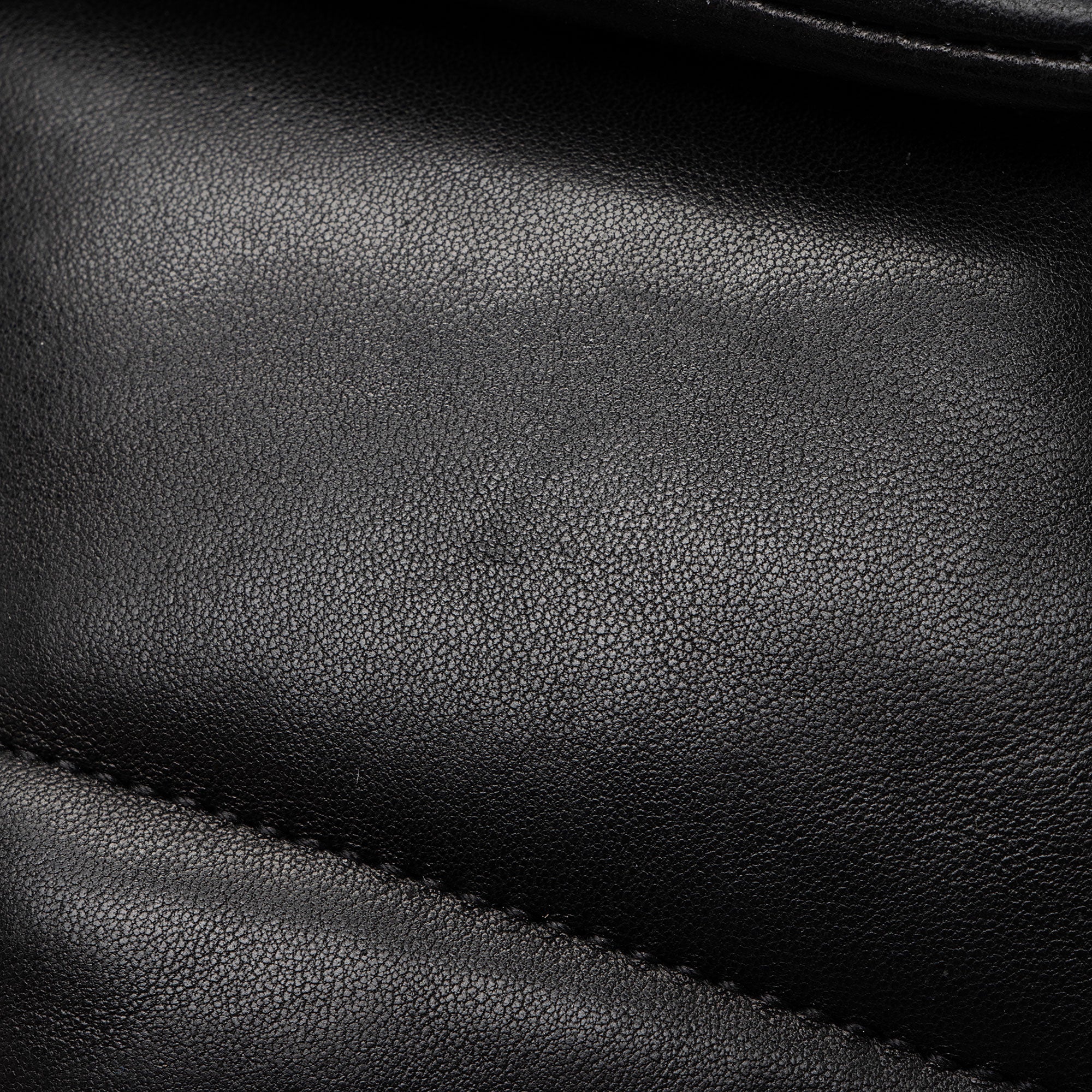 Saint Laurent Lambskin Monogram Puffer LouLou Medium Shoulder Bag (SHF-A0xwhw)