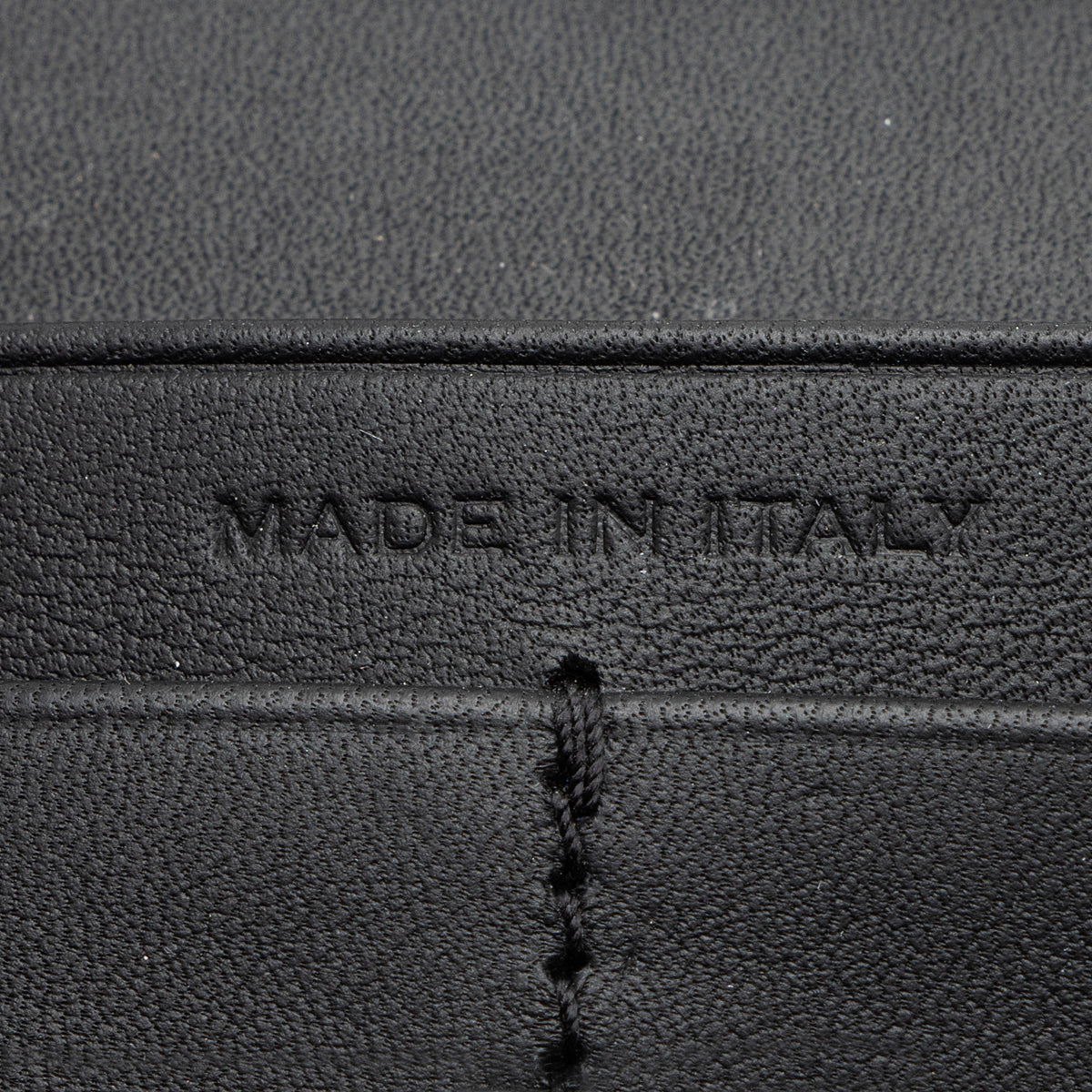 Saint Laurent Leather Classic Y Chain Wallet