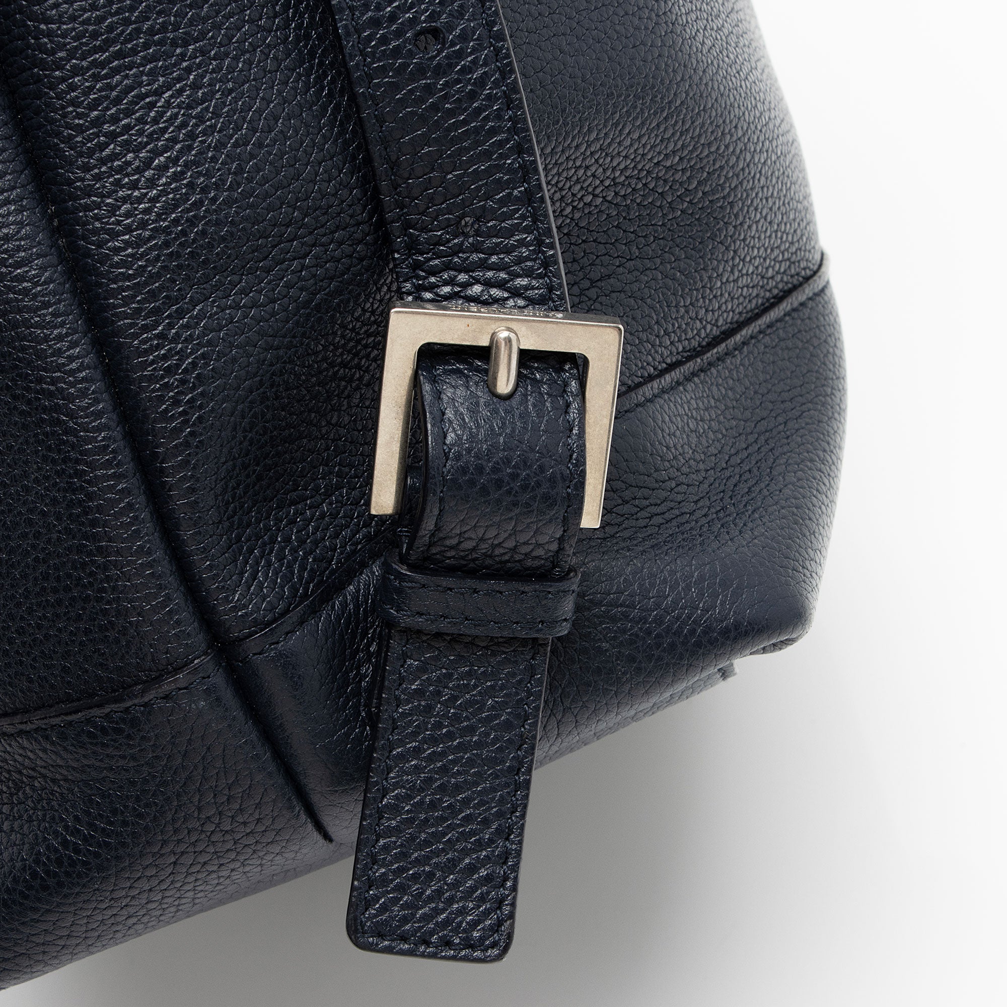Saint Laurent Leather Sac De Jour Backpack (SHF-JKUsVn)