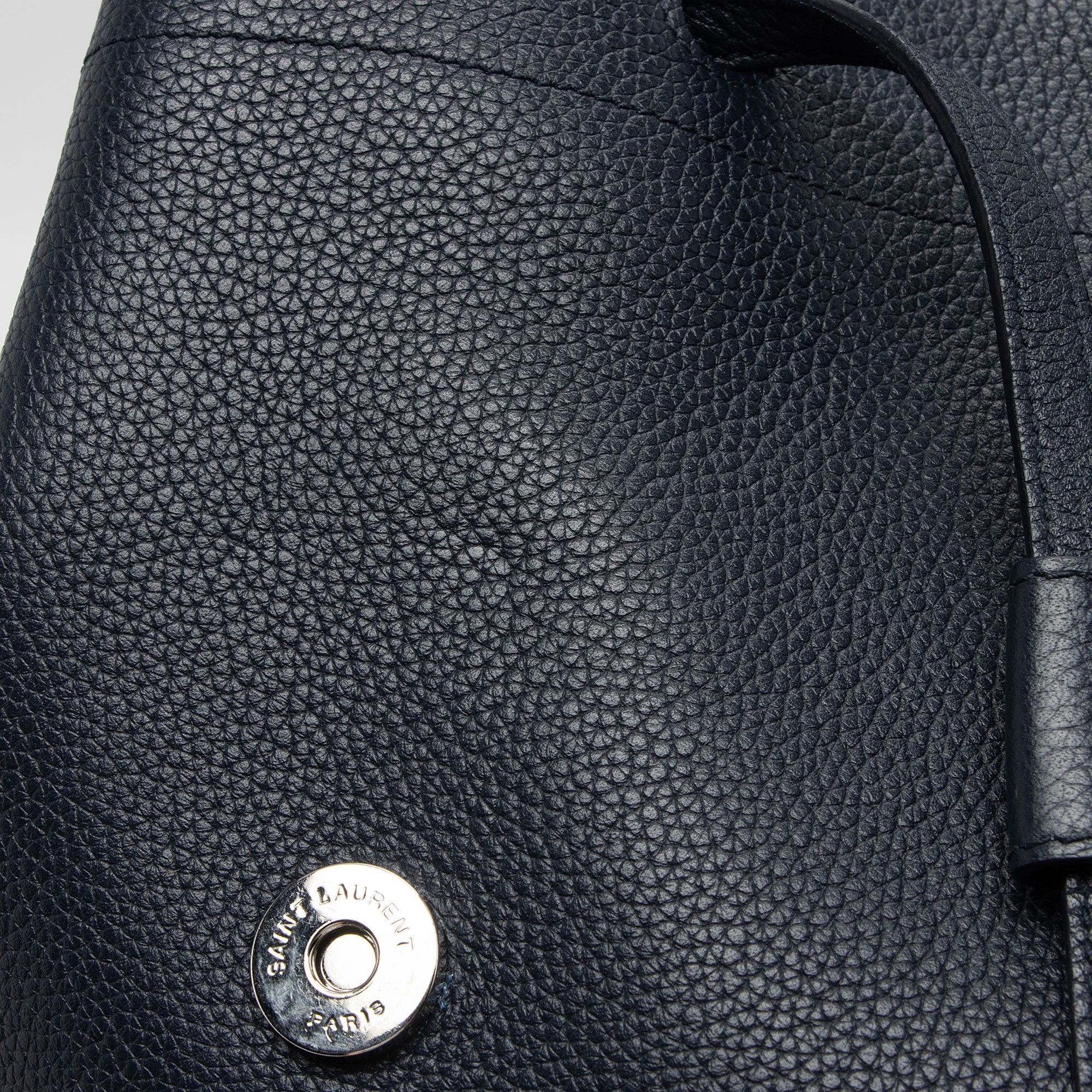 Saint Laurent Leather Sac De Jour Backpack (SHF-JKUsVn)