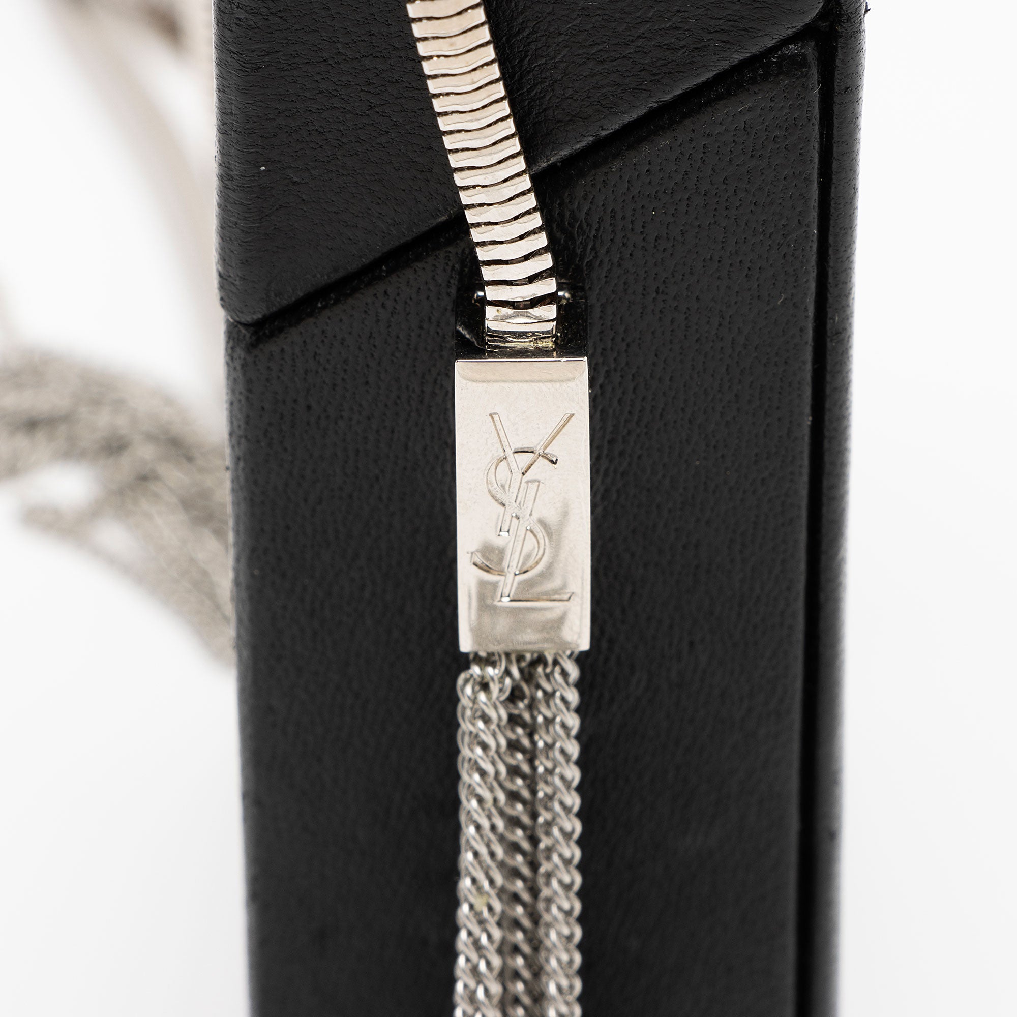 Saint Laurent Leather Smoking Box Crossbody Bag (SHF-CnxfOo)