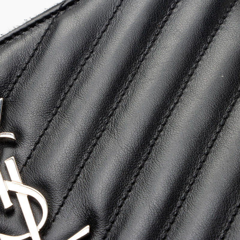 Saint Laurent Matelasse Calfskin Jolie Pouch (SHF-Zo6uL5)