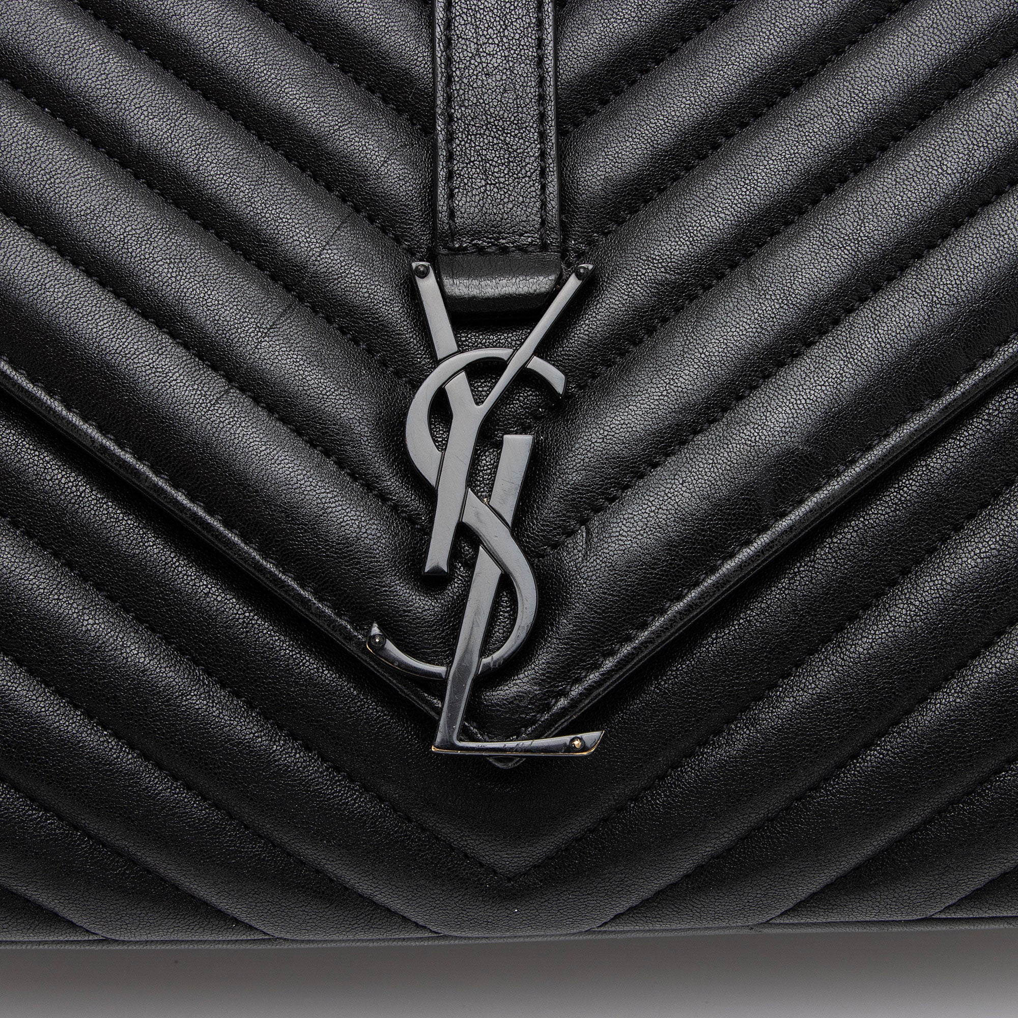 Saint Laurent Matelasse Calfskin Monogram College Large Shoulder Bag (SHF-NTG48D)