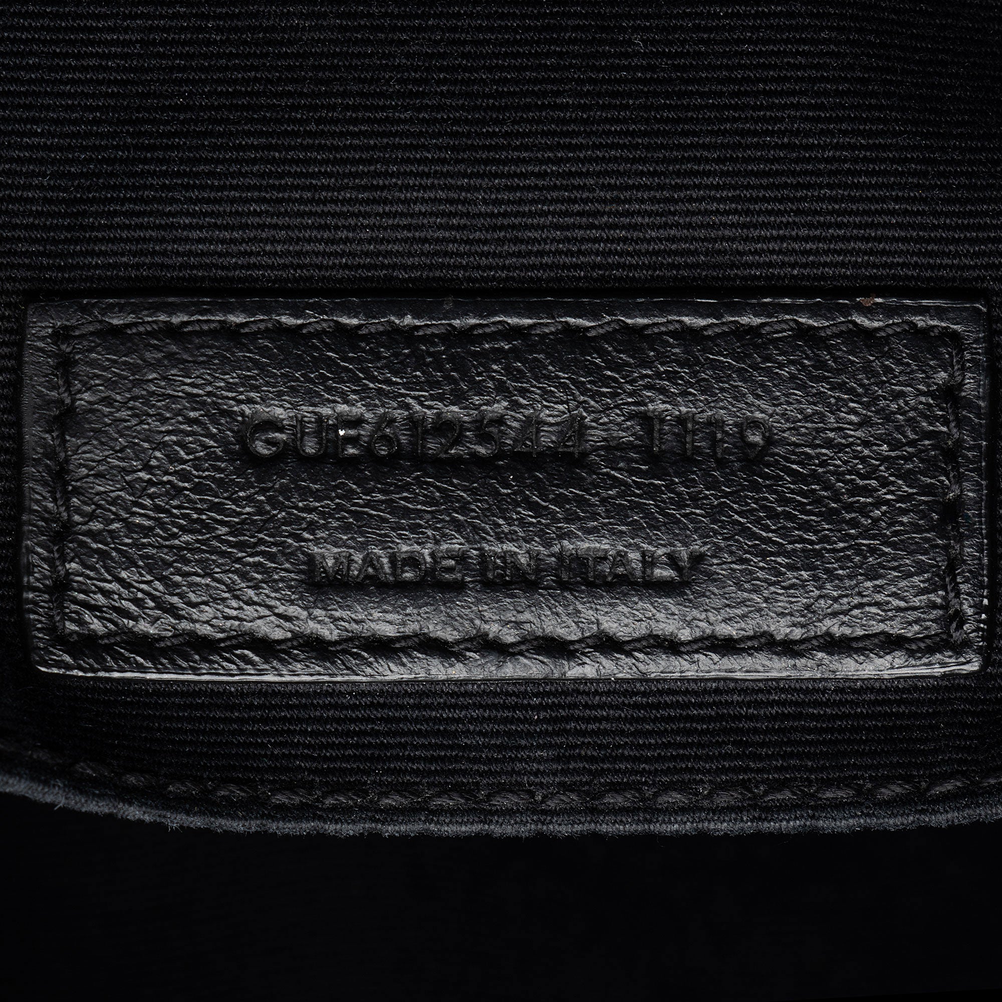 Saint Laurent Matelasse Calfskin Monogram Lou Camera Bag - FINAL SALE (SHF-iTLHGg)