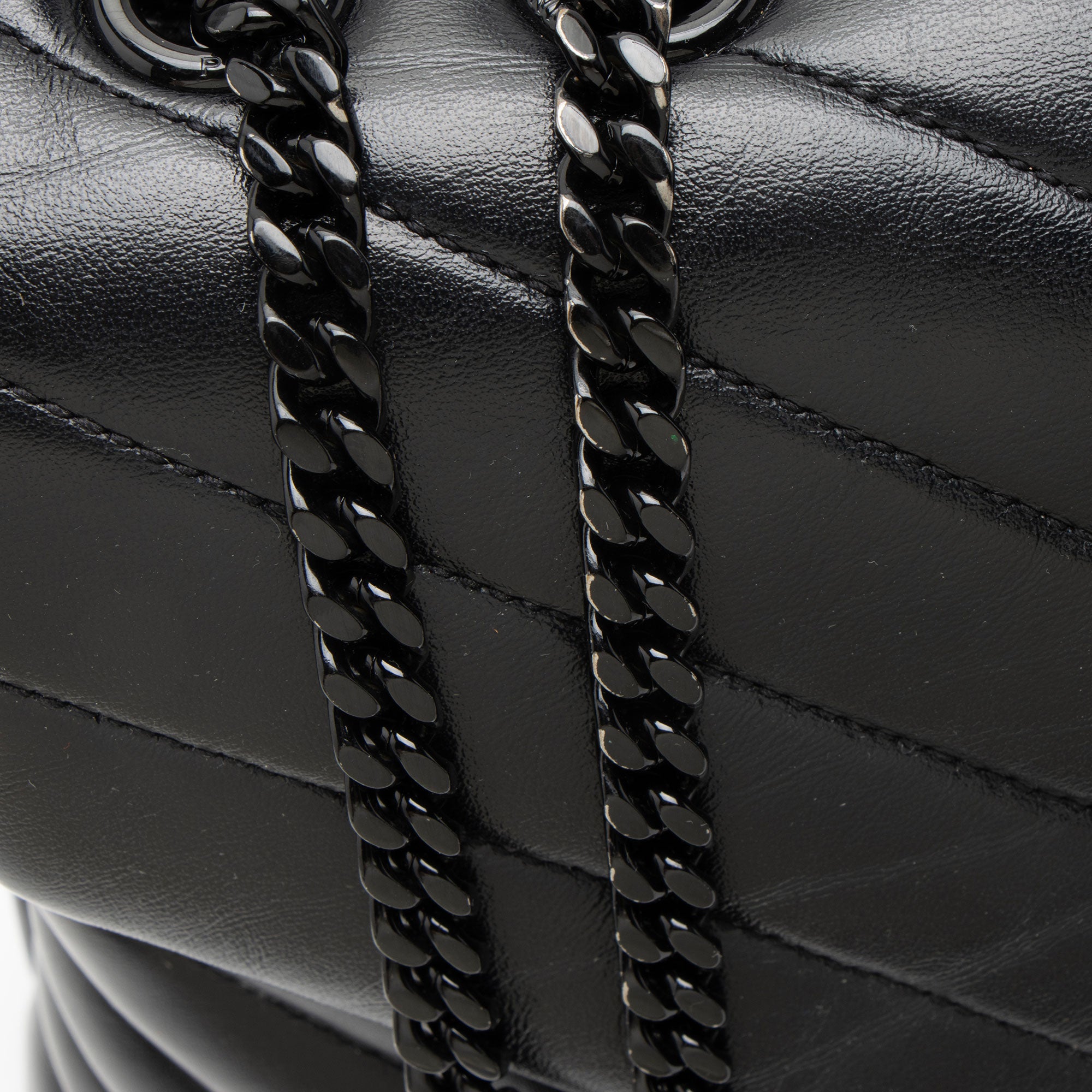 Saint Laurent Matelasse Calfskin Monogram LouLou Chain Medium Shoulder