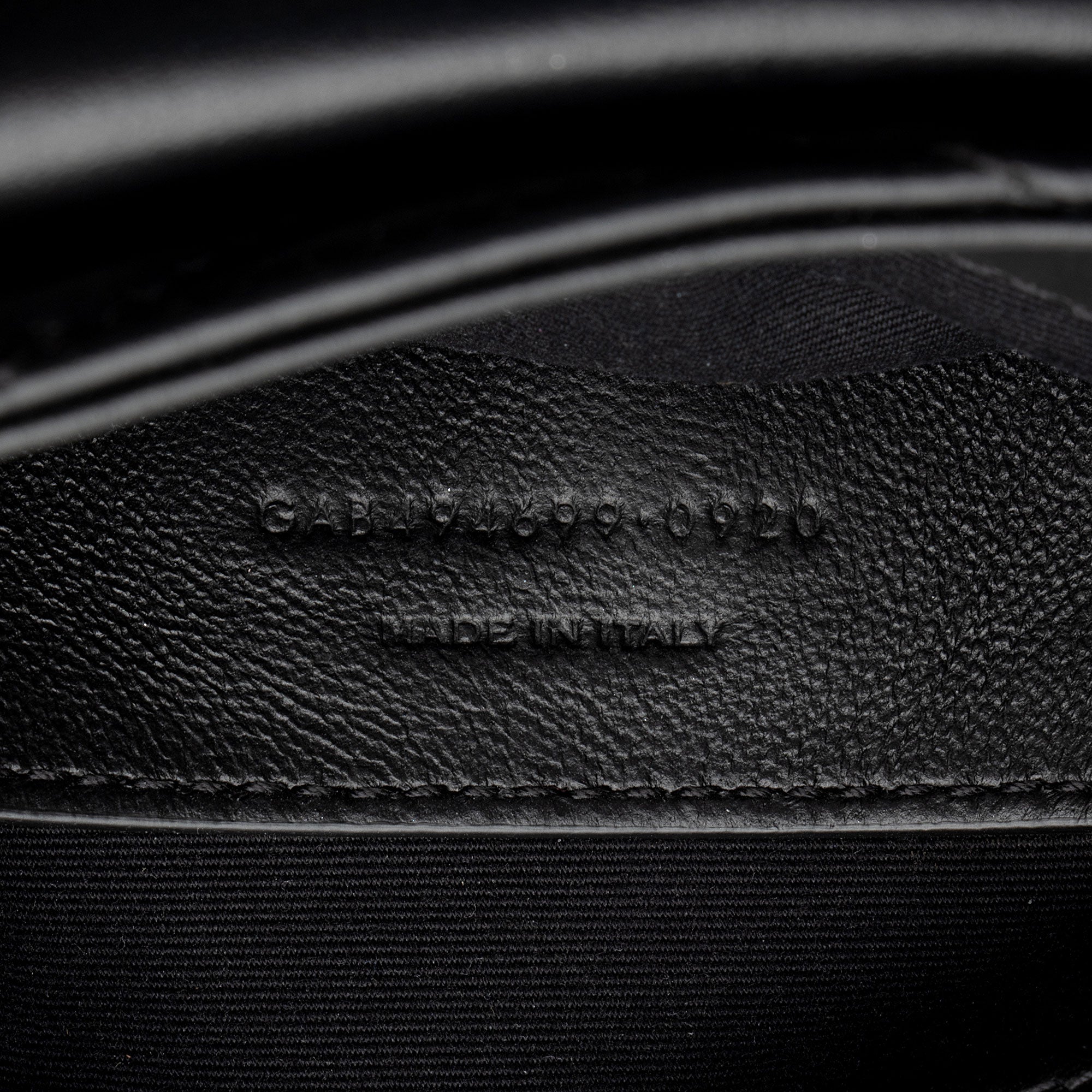 Saint Laurent Matelasse Calfskin Monogram LouLou Chain Small Crossbody (SHF-8o8aXB)