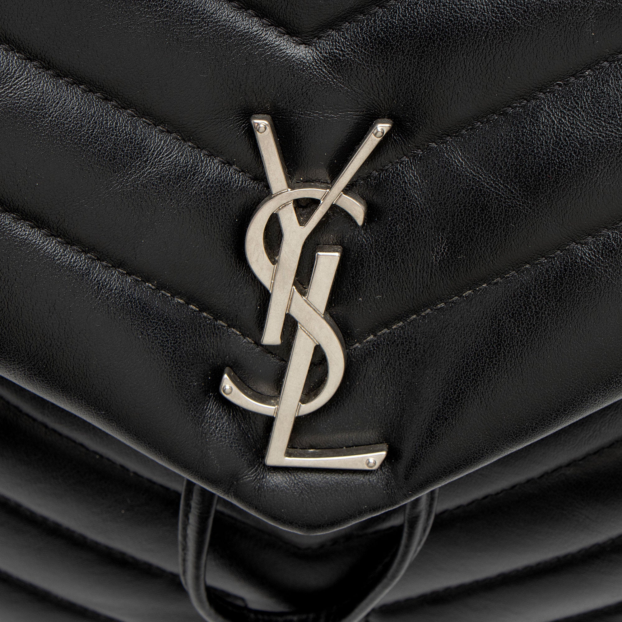 Saint Laurent Matelasse Calfskin Monogram LouLou Medium Backpack (SHF-m1rXfW)