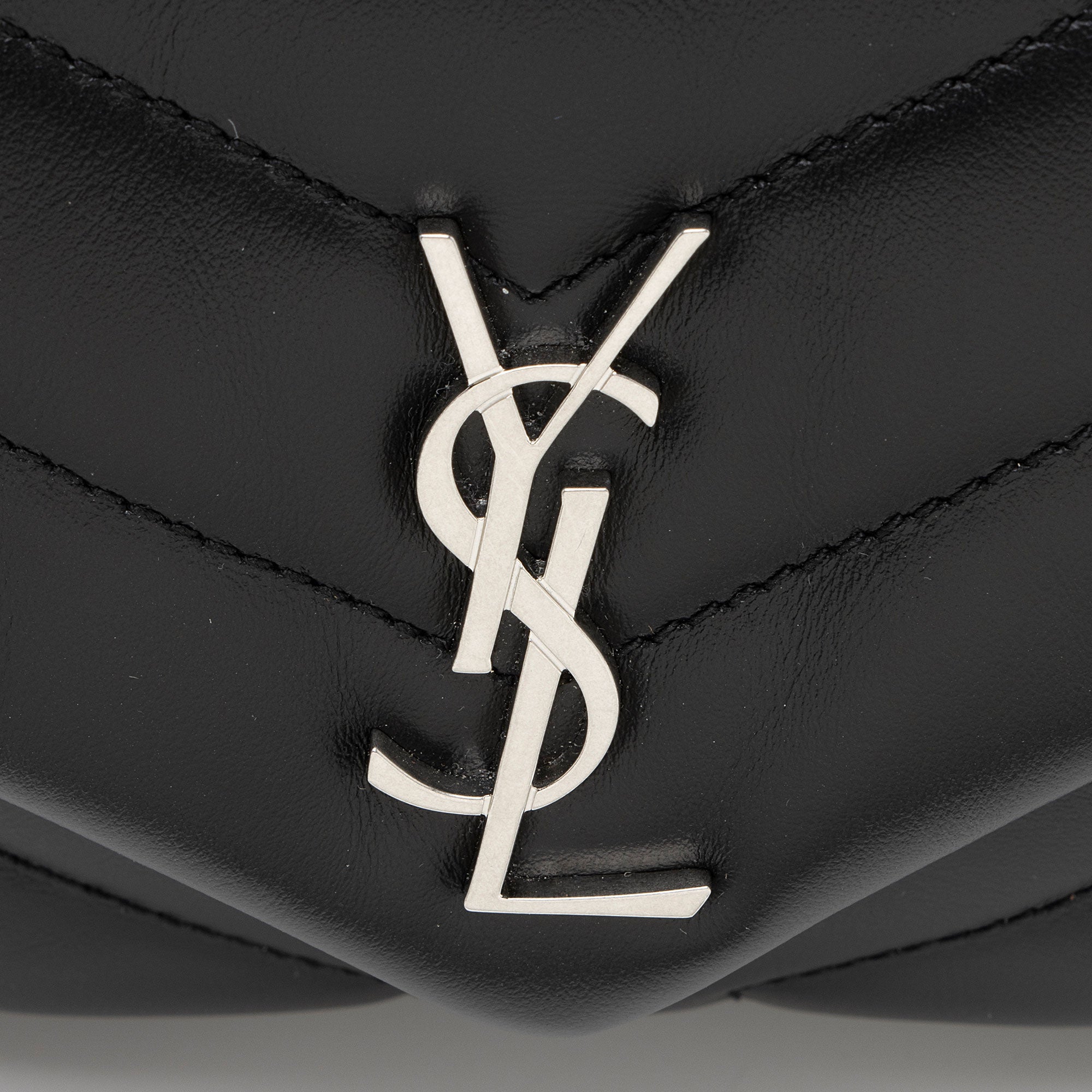 Saint Laurent Matelasse Calfskin Monogram LouLou Toy Crossbody Bag (SHF-XA7PvZ)