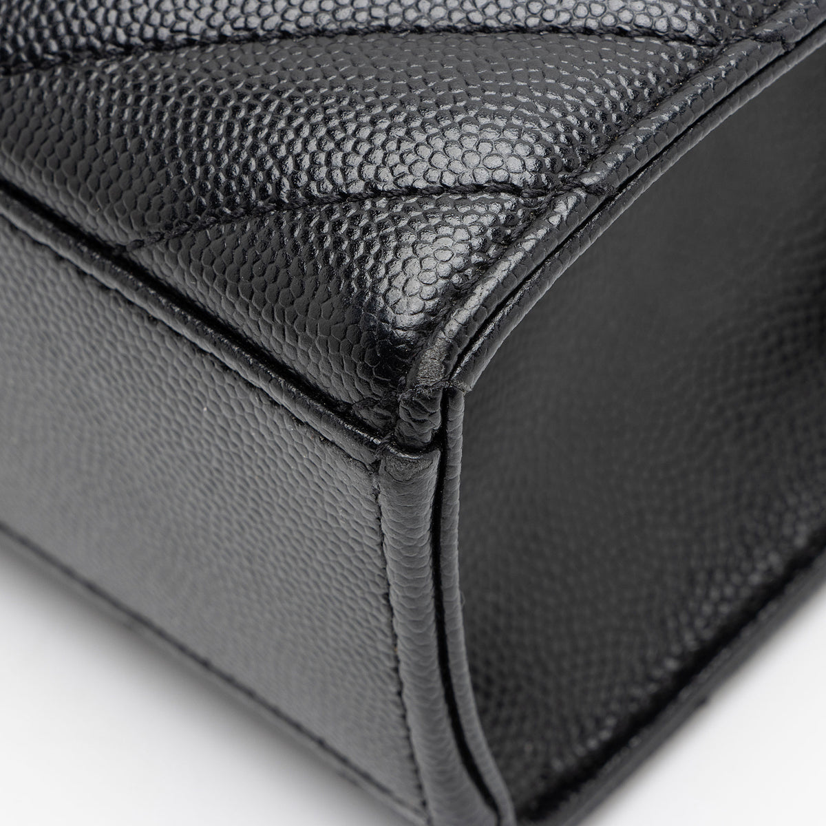 Saint Laurent Matelasse Grain de Poudre Monogram Large Shoulder Bag