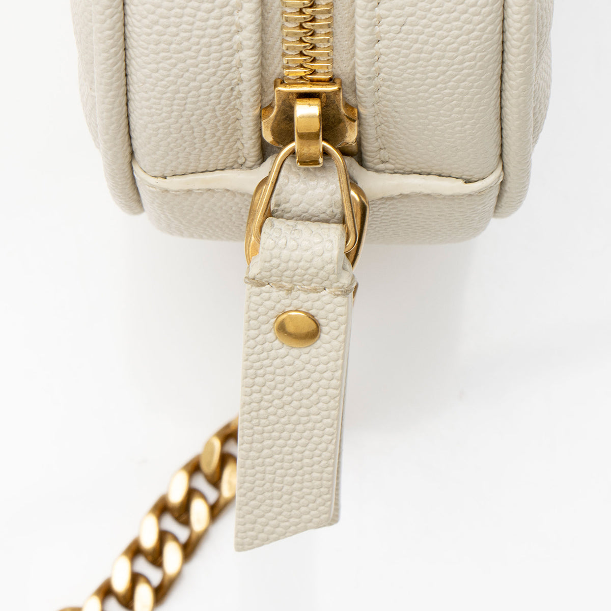 Saint Laurent Matelasse Grain de Poudre Monogram Vinyle Round Camera Bag