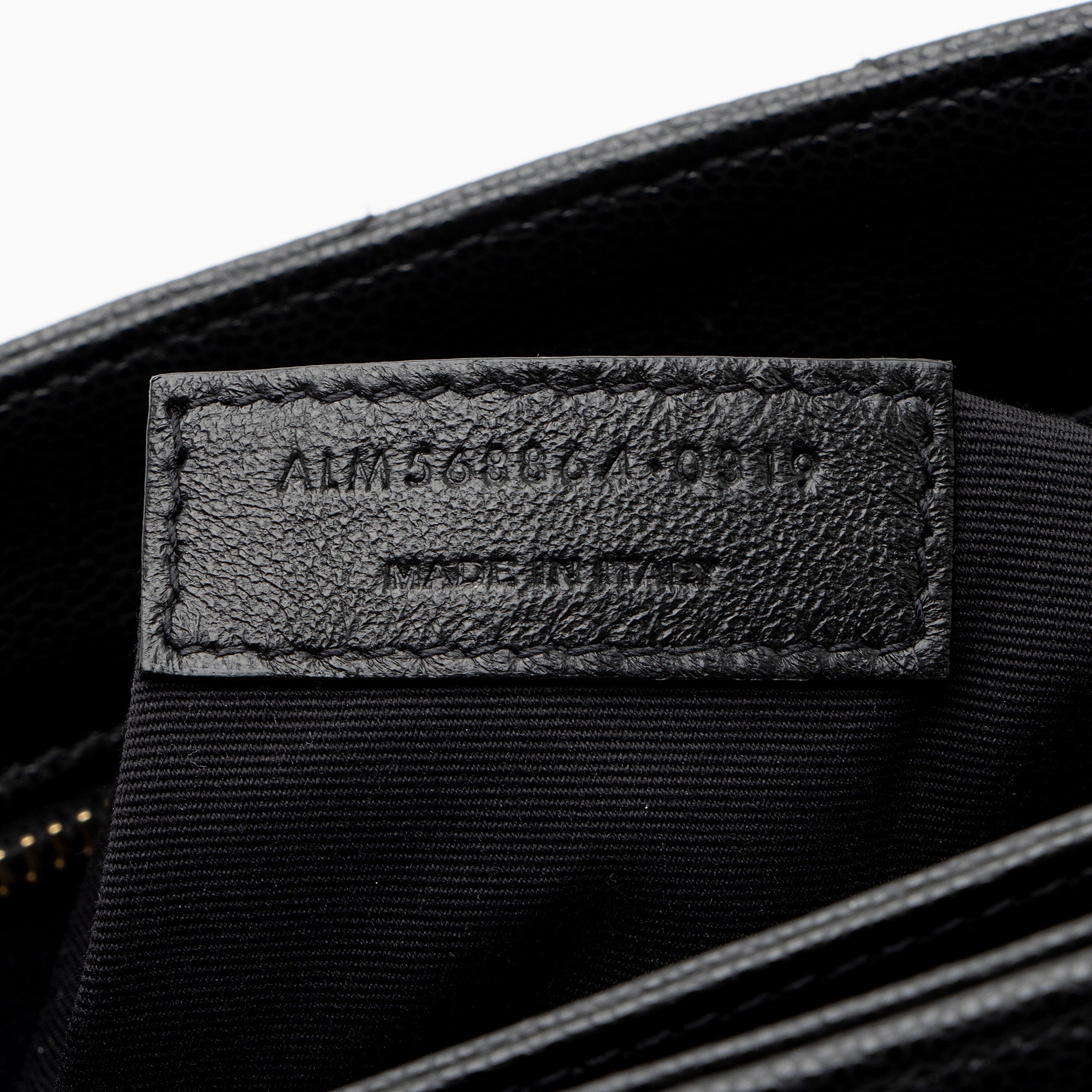 Saint Laurent Matelasse Chevron Grain de Poudre Tribeca Medium Tote (SHF-OUYeug)