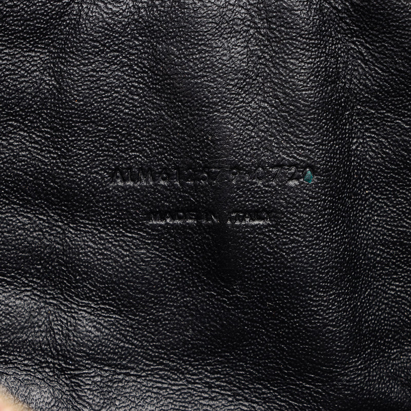Saint Laurent Matelasse Patent Leather Monogram Lou Mini Camera Bag (SHF-Z68kf0)