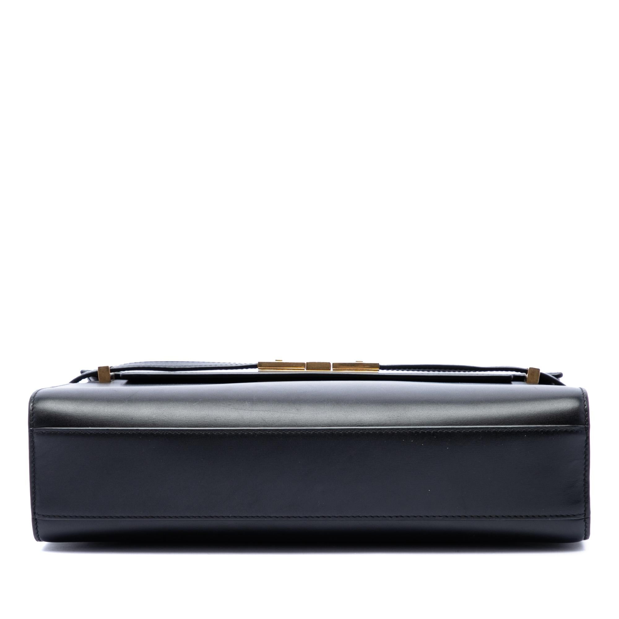 Saint Laurent Medium Smooth Calfskin Manhattan Shoulder Bag